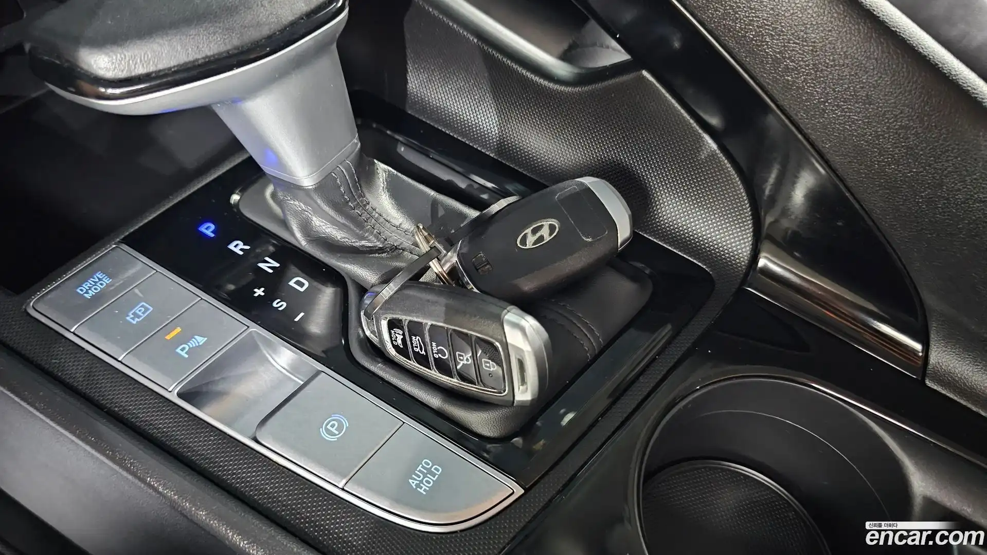 AVANTE Hyundai 2022.4-OPTION-019