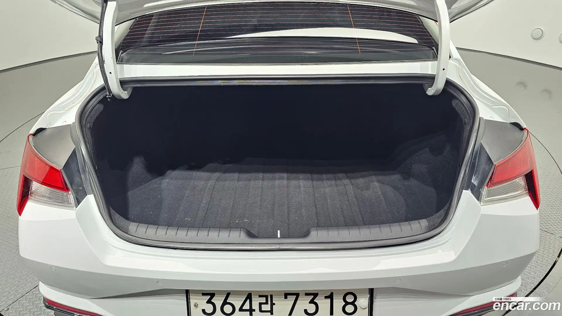 AVANTE Hyundai 2022.4-OPTION-021