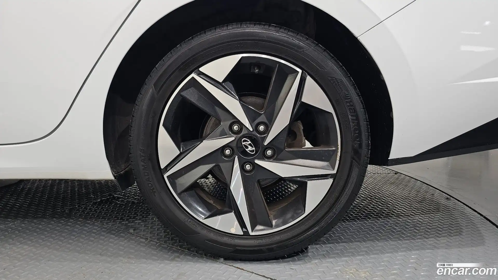 AVANTE Hyundai 2022.4-OUTER-031