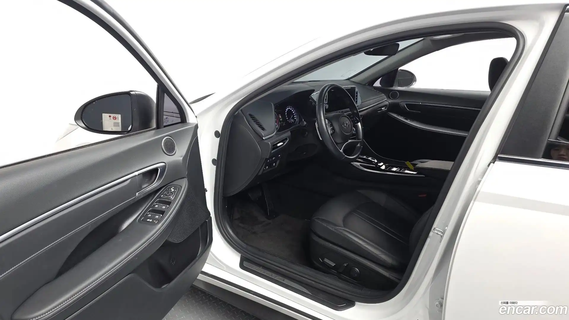 Sonata Hyundai 2021.9-INNER-010