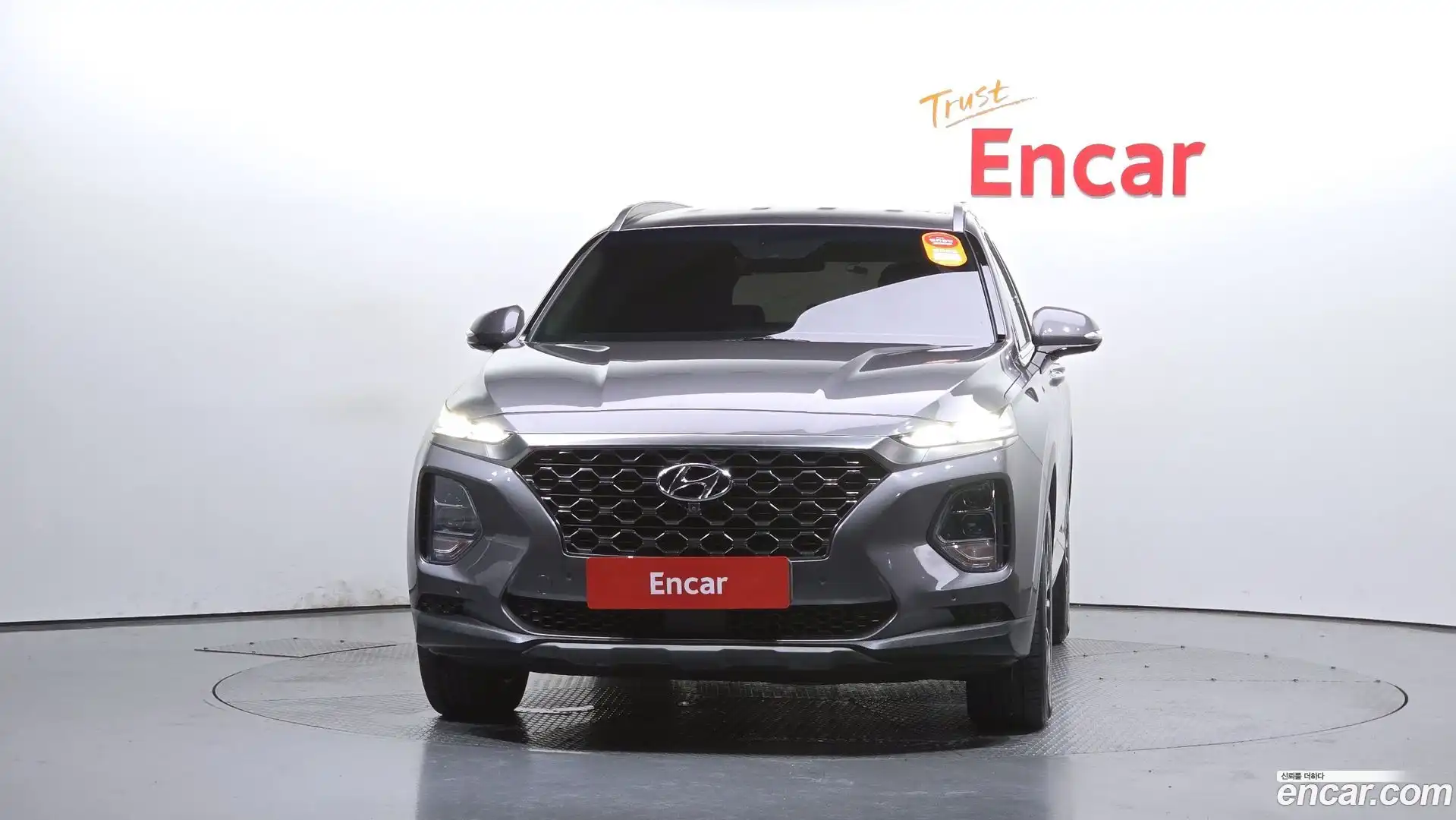 Santafe Hyundai 2018.2-OUTER-003