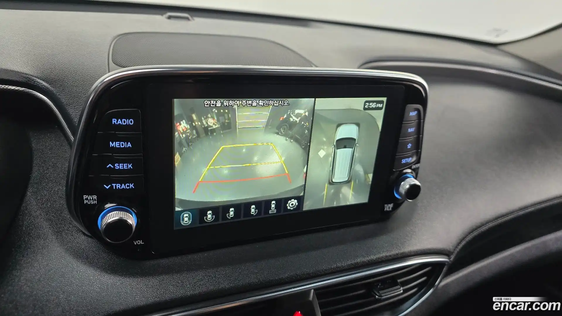 Santafe Hyundai 2018.2-OPTION-018