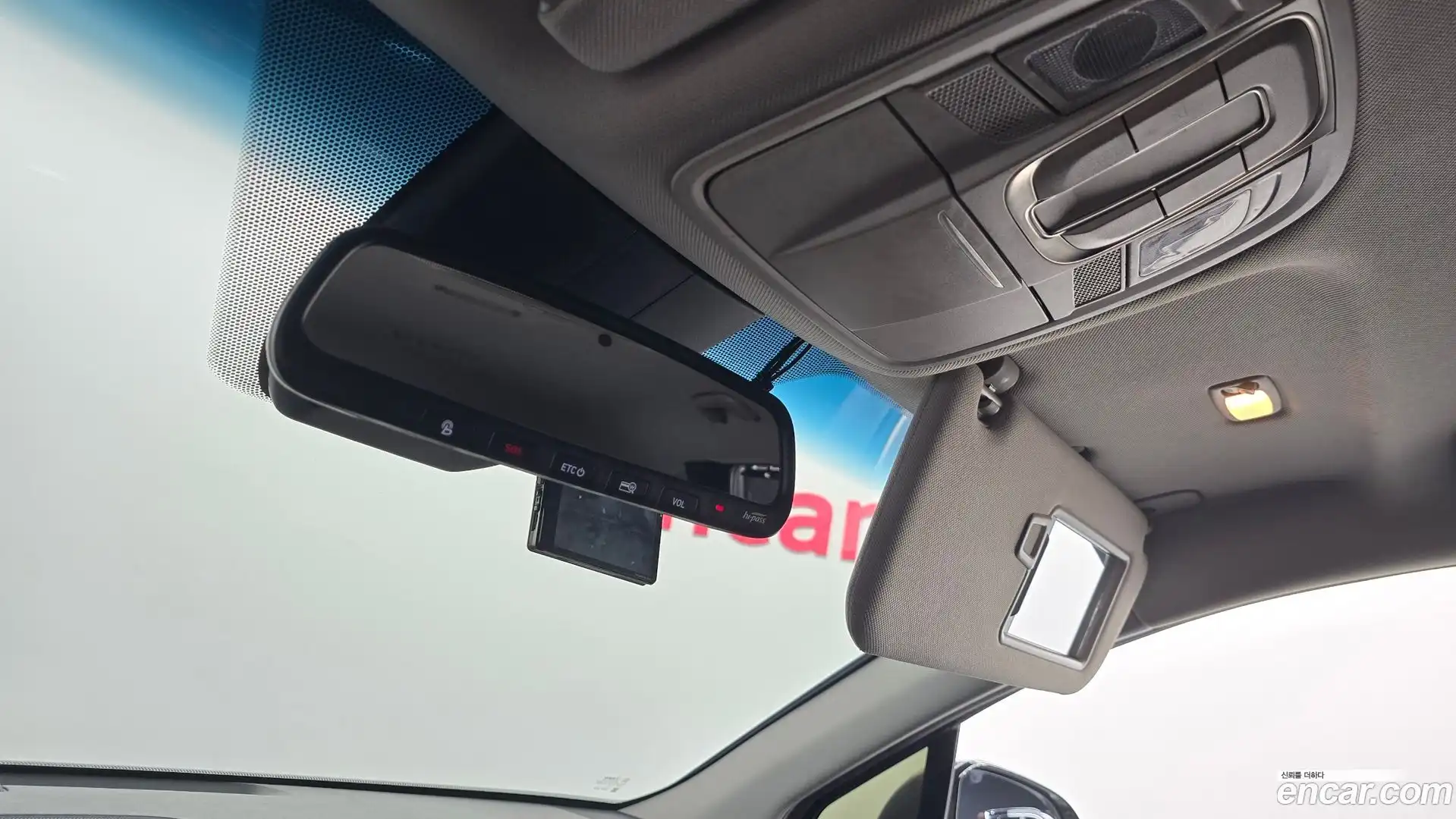 Santafe Hyundai 2018.2-OPTION-023