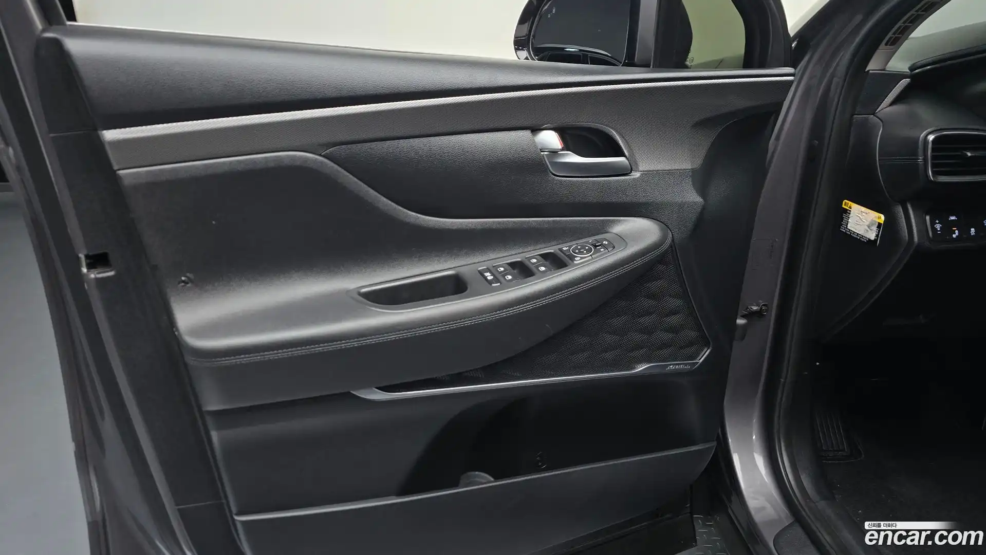 Santafe Hyundai 2018.2-INNER-034