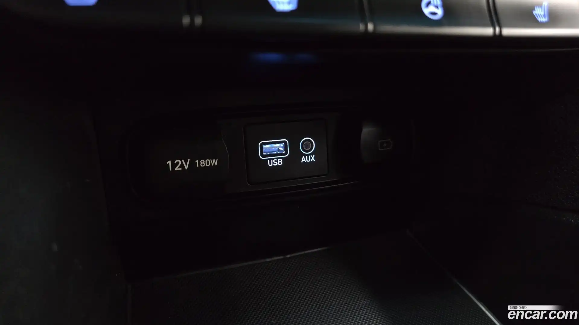 Santafe Hyundai 2018.2-OPTION-041