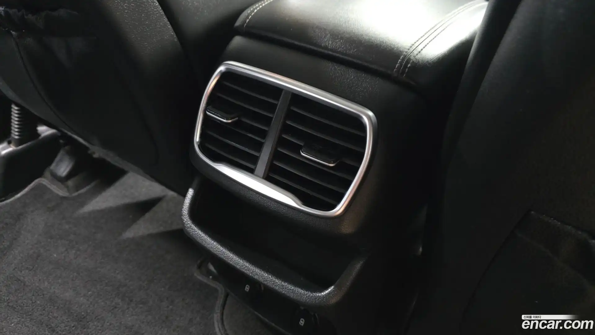 Santafe Hyundai 2018.2-OPTION-044