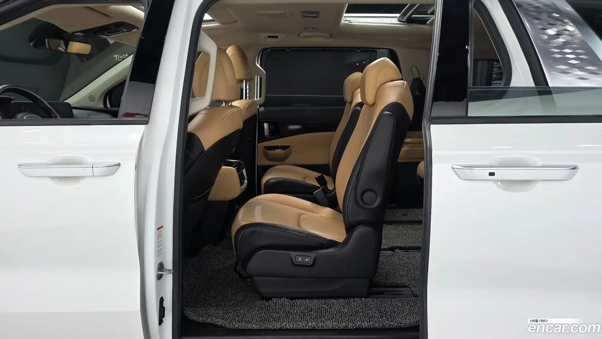 Canival Kia 2020.10-OPTION-015
