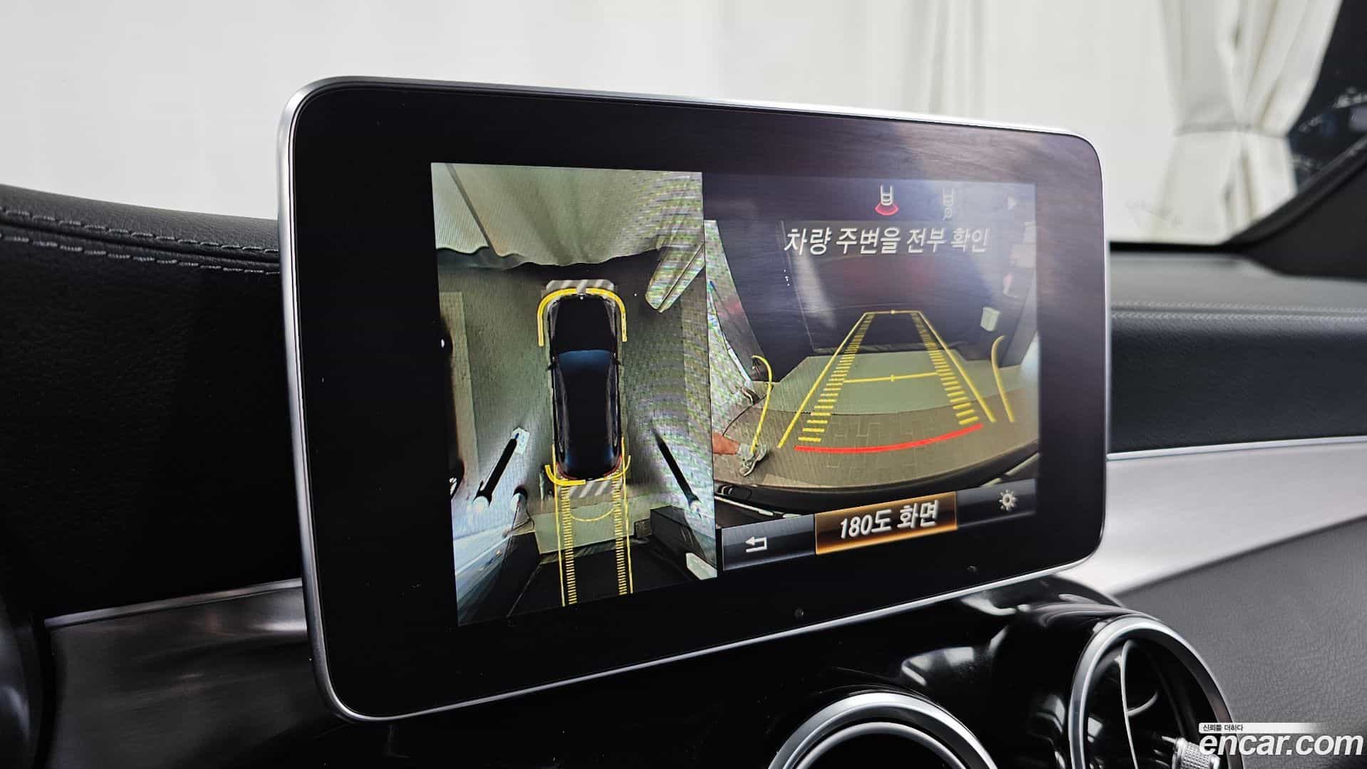 GLC-Class Mercedes-Benz 2019.7-OPTION-019
