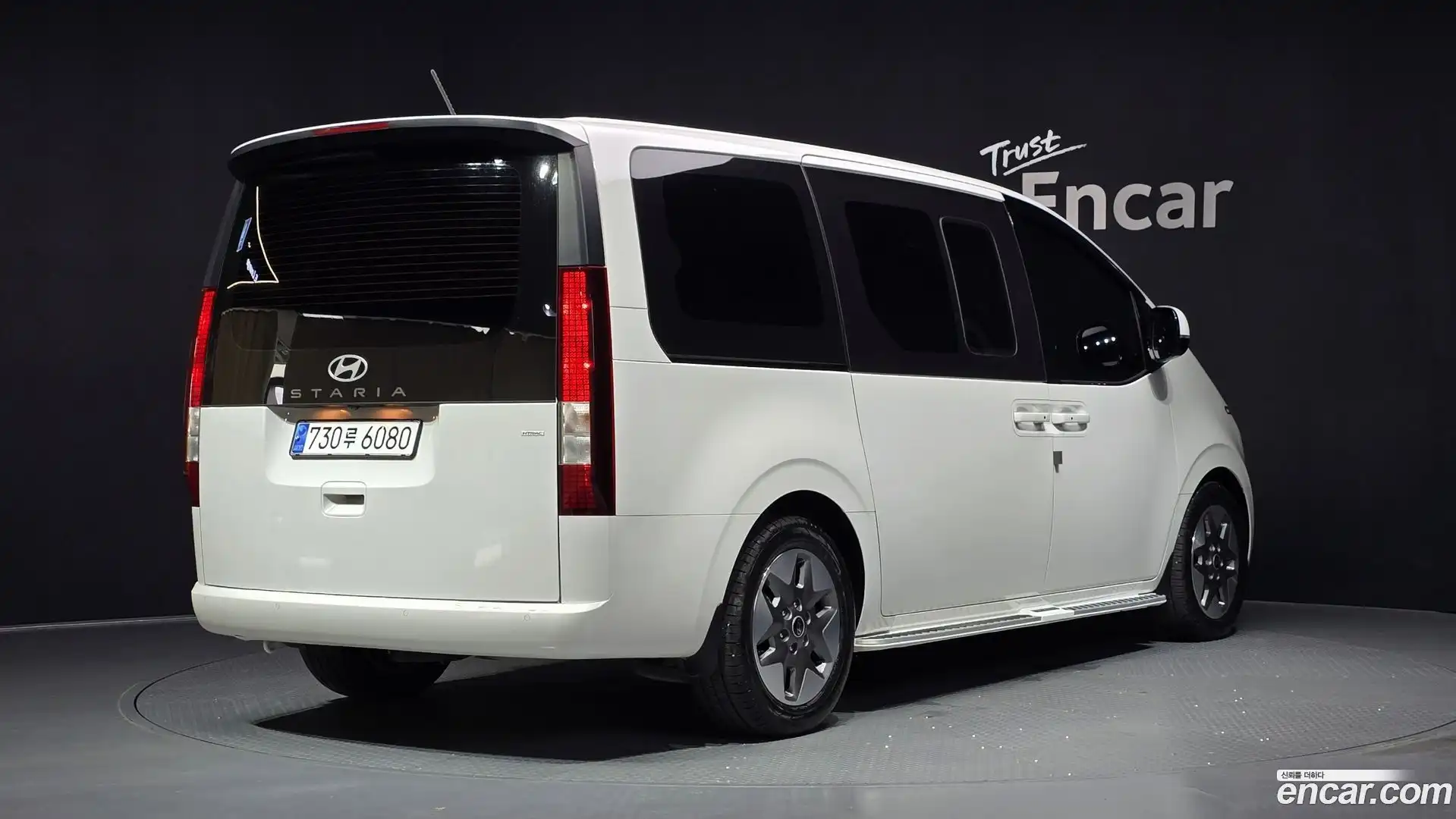 Staria Hyundai 2025.1-OUTER-002