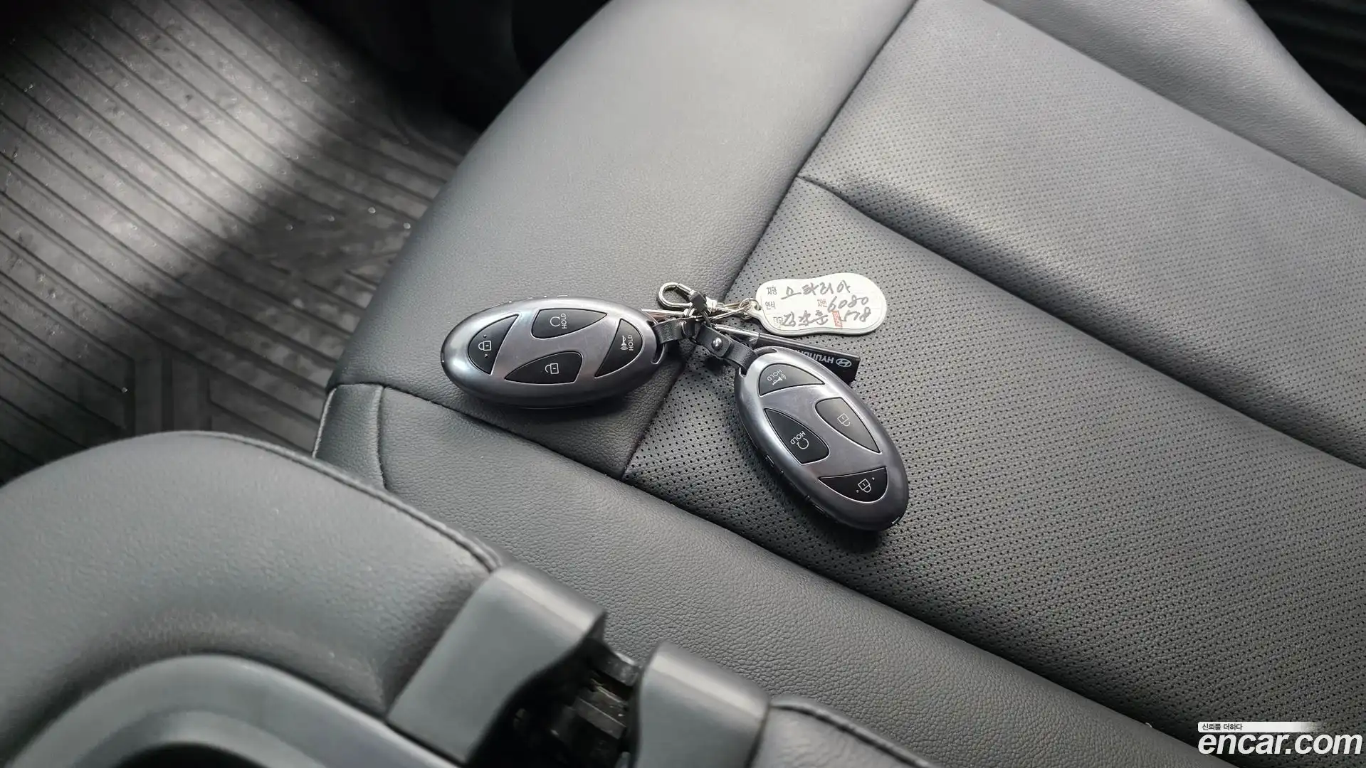 Staria Hyundai 2025.1-OPTION-023