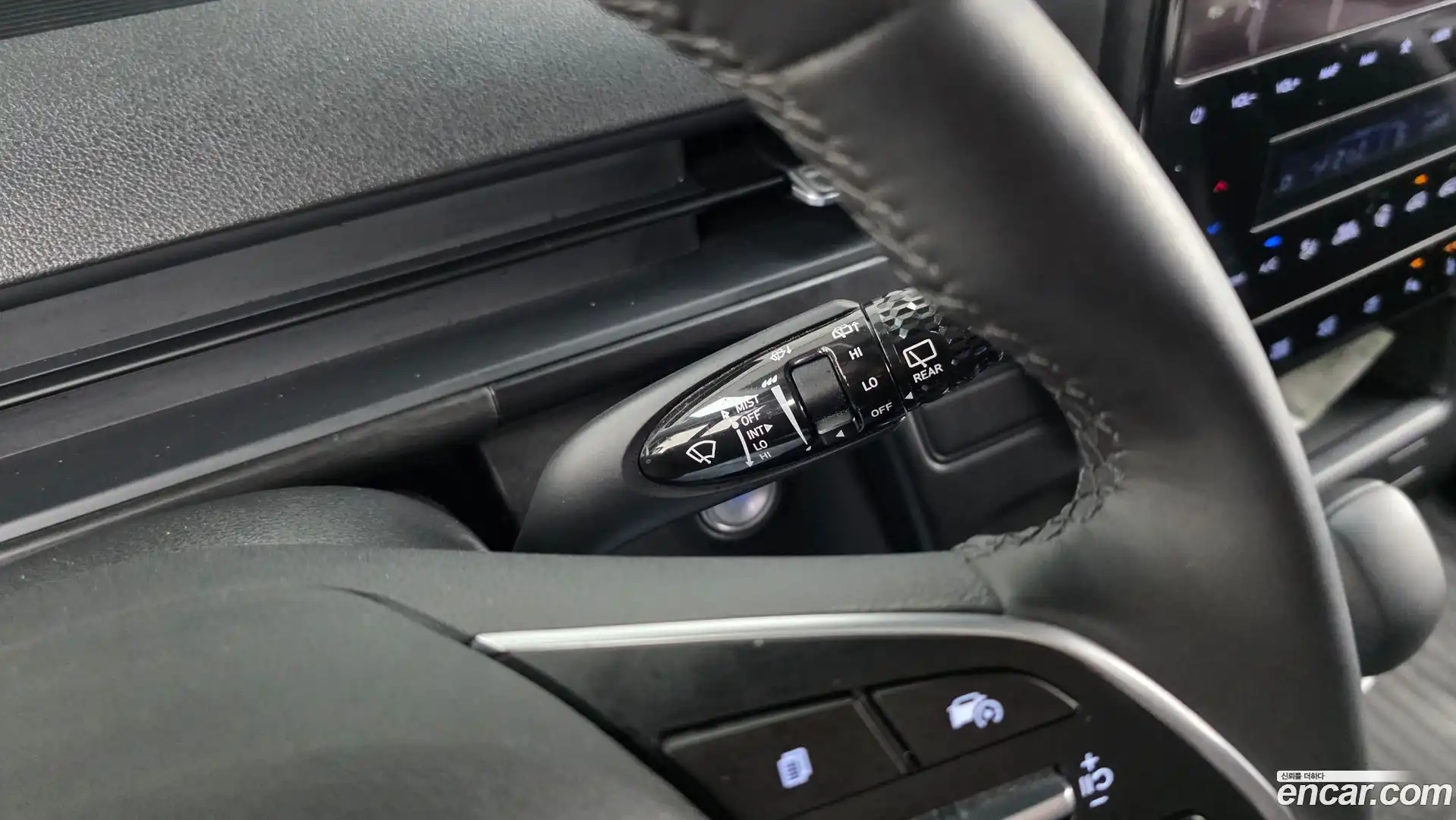 Staria Hyundai 2025.1-OPTION-040