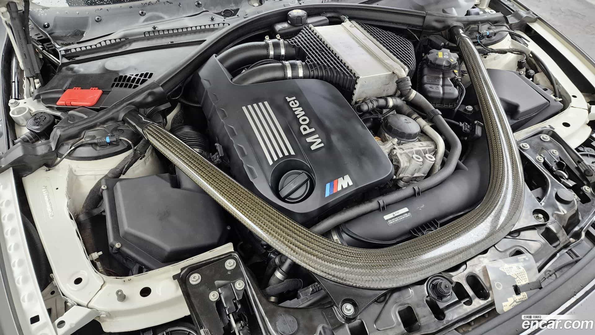 M4 BMW 2016.4-OUTER-006