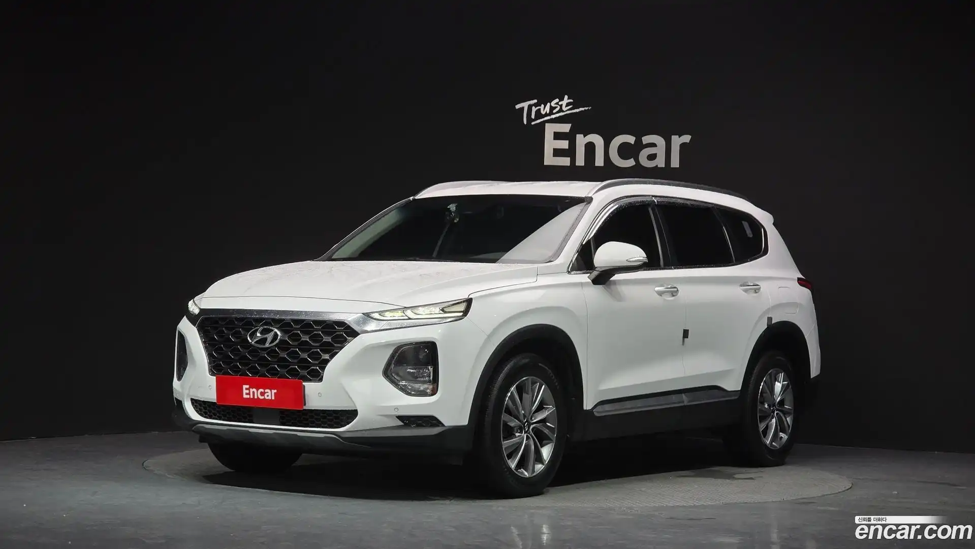 Santafe Hyundai 2020.2-OUTER-001