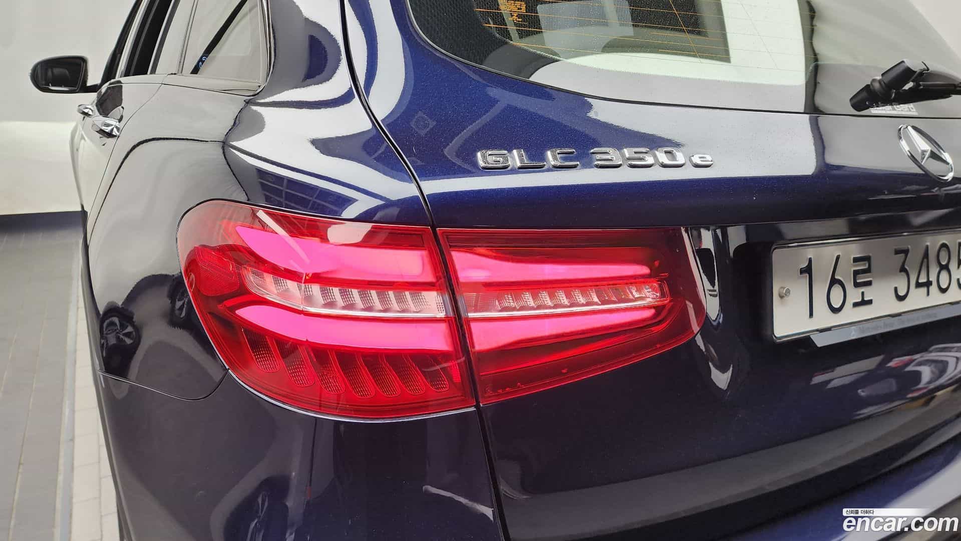 GLC-Class Mercedes-Benz 2018.10-OUTER-033