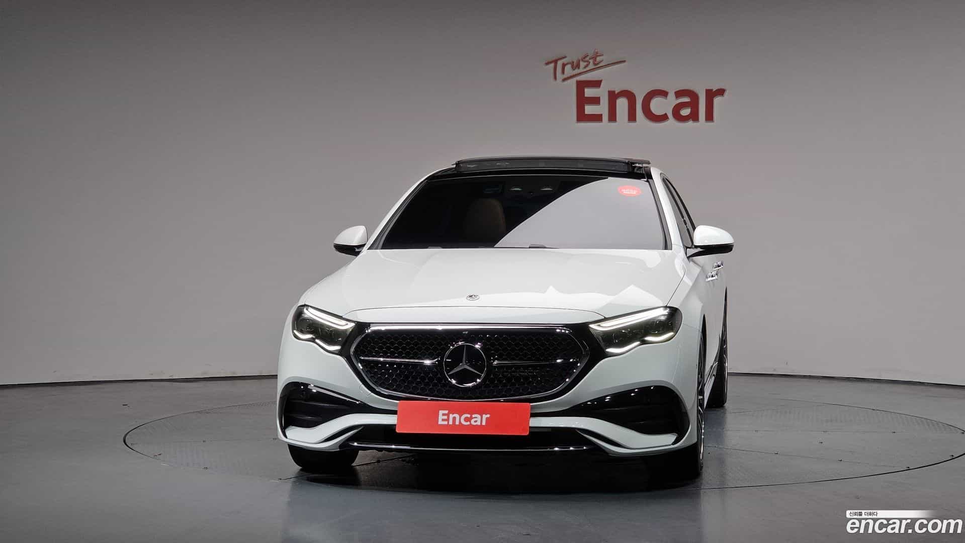 E-Class Mercedes-Benz 2025.6-OUTER-003