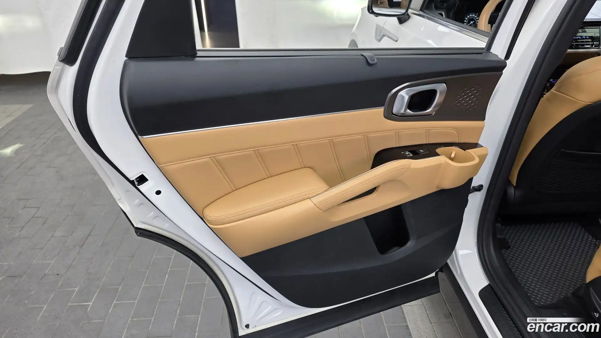 Sorento Kia 2020.6-INNER-035