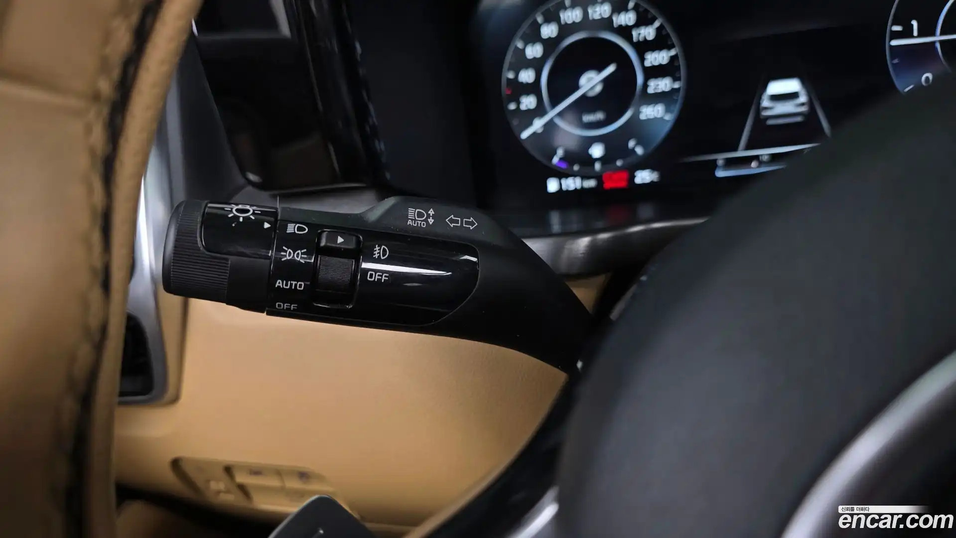 Sorento Kia 2020.6-OPTION-040
