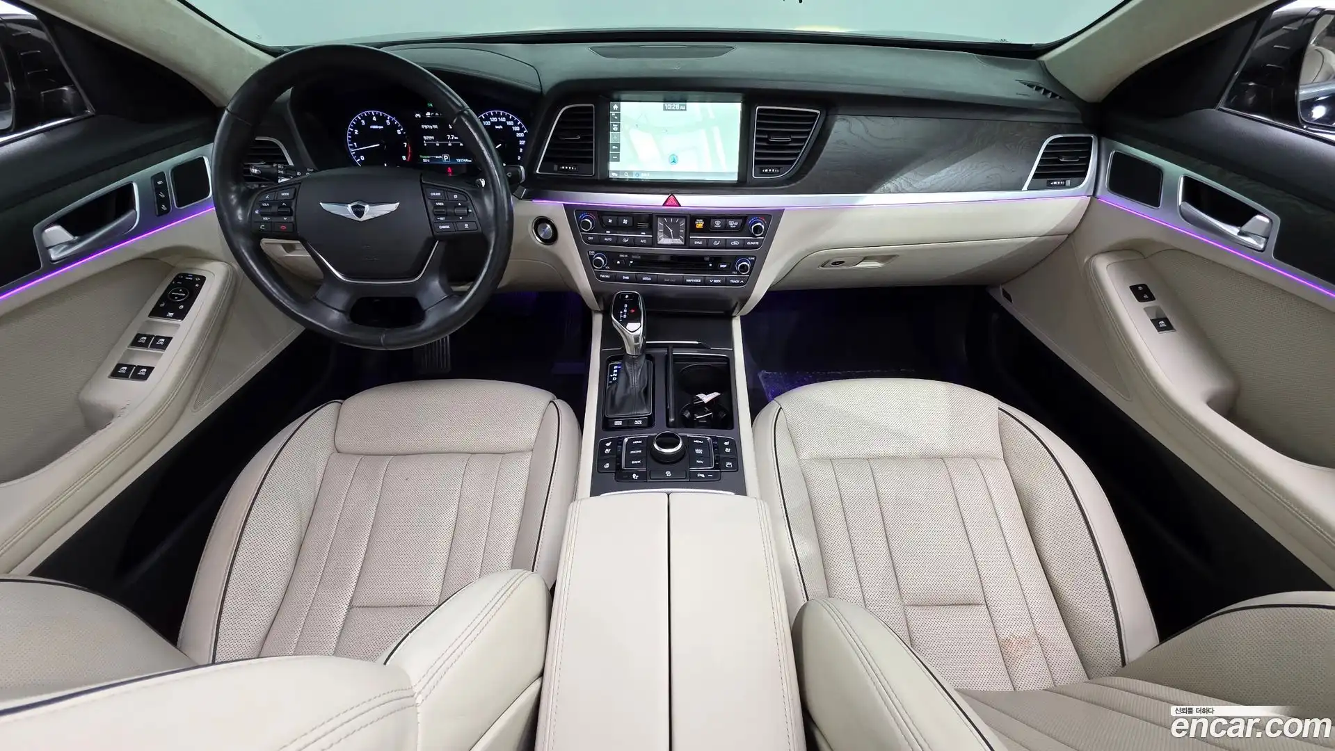 Genesis Hyundai 2015.3-INNER-007