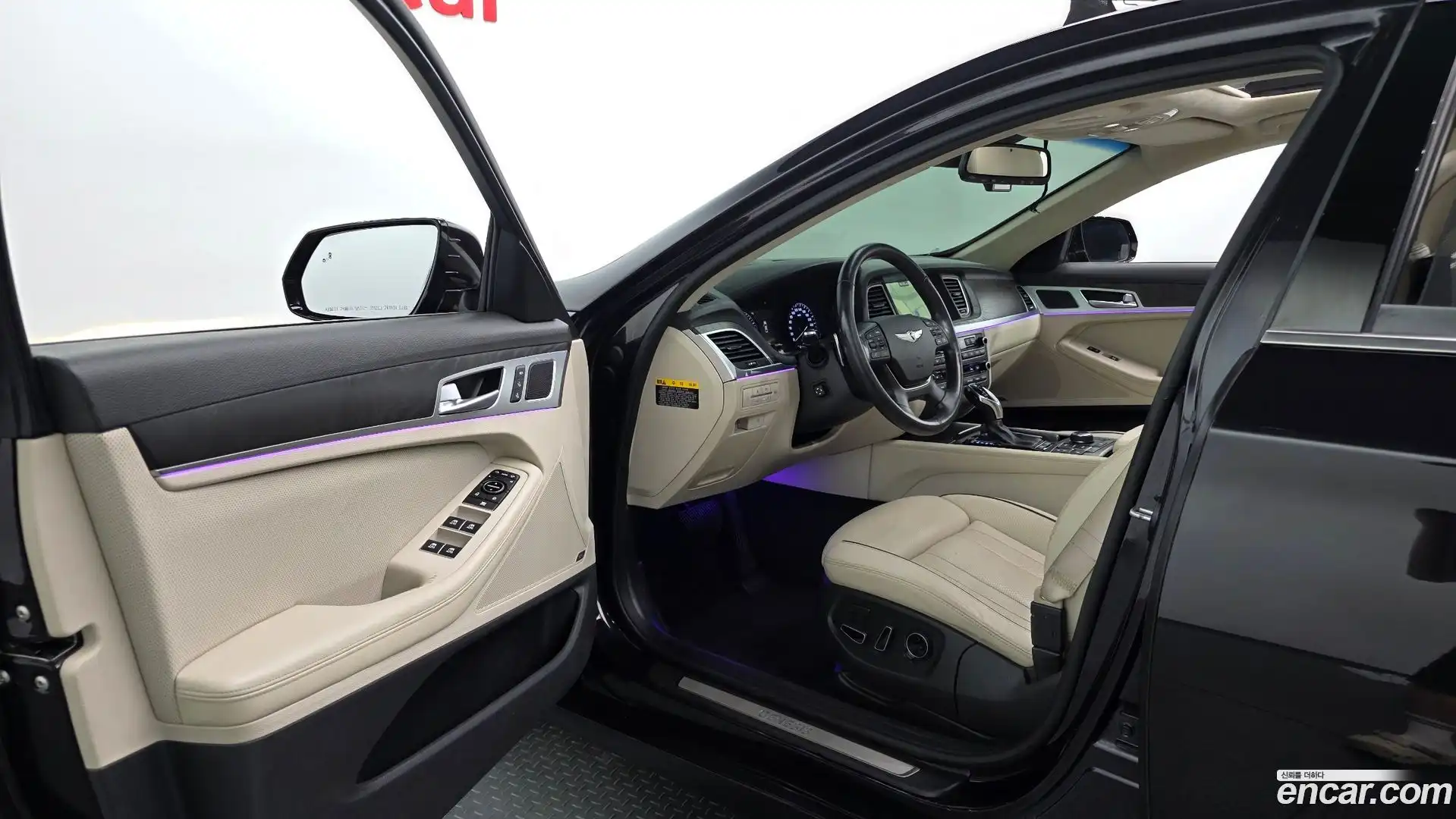 Genesis Hyundai 2015.3-INNER-010