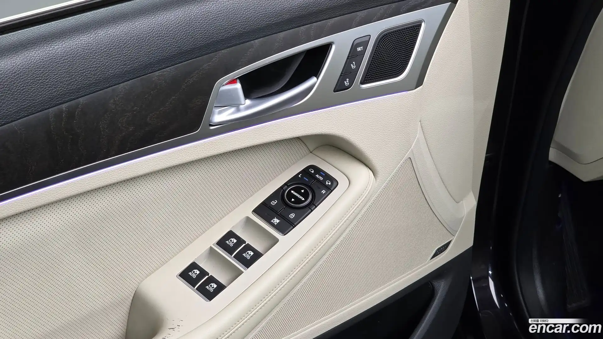 Genesis Hyundai 2015.3-OPTION-020