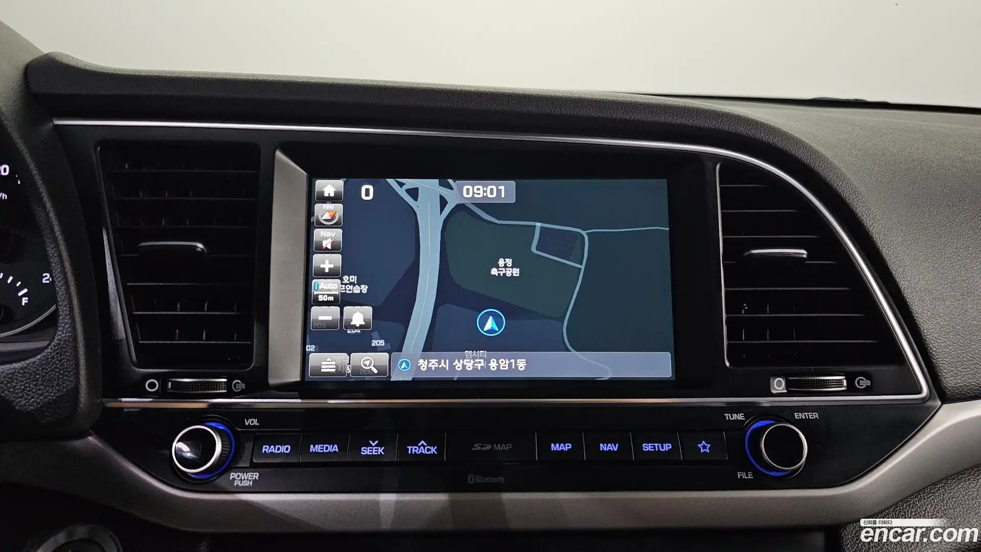AVANTE Hyundai 2018.6-OPTION-021