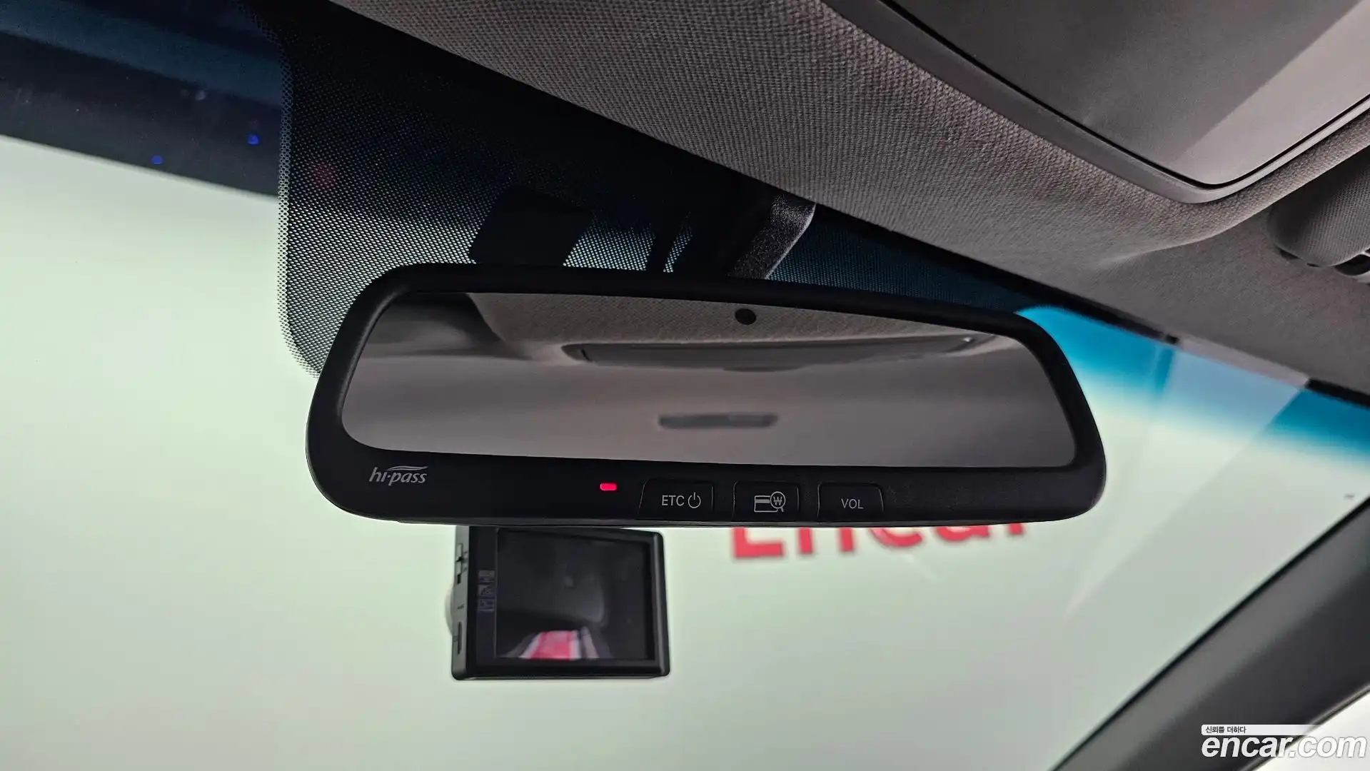 AVANTE Hyundai 2018.6-OPTION-024