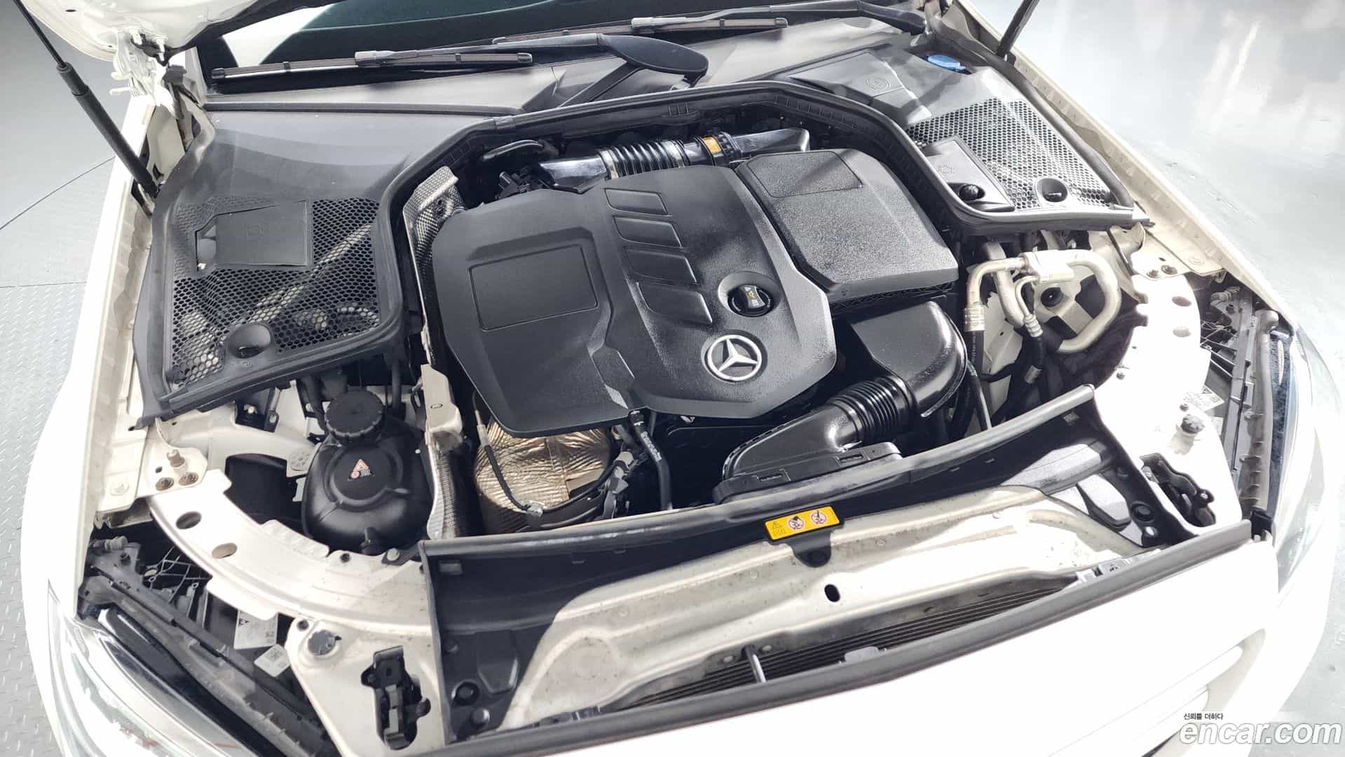 C-Class Mercedes-Benz 2021.5-OUTER-006