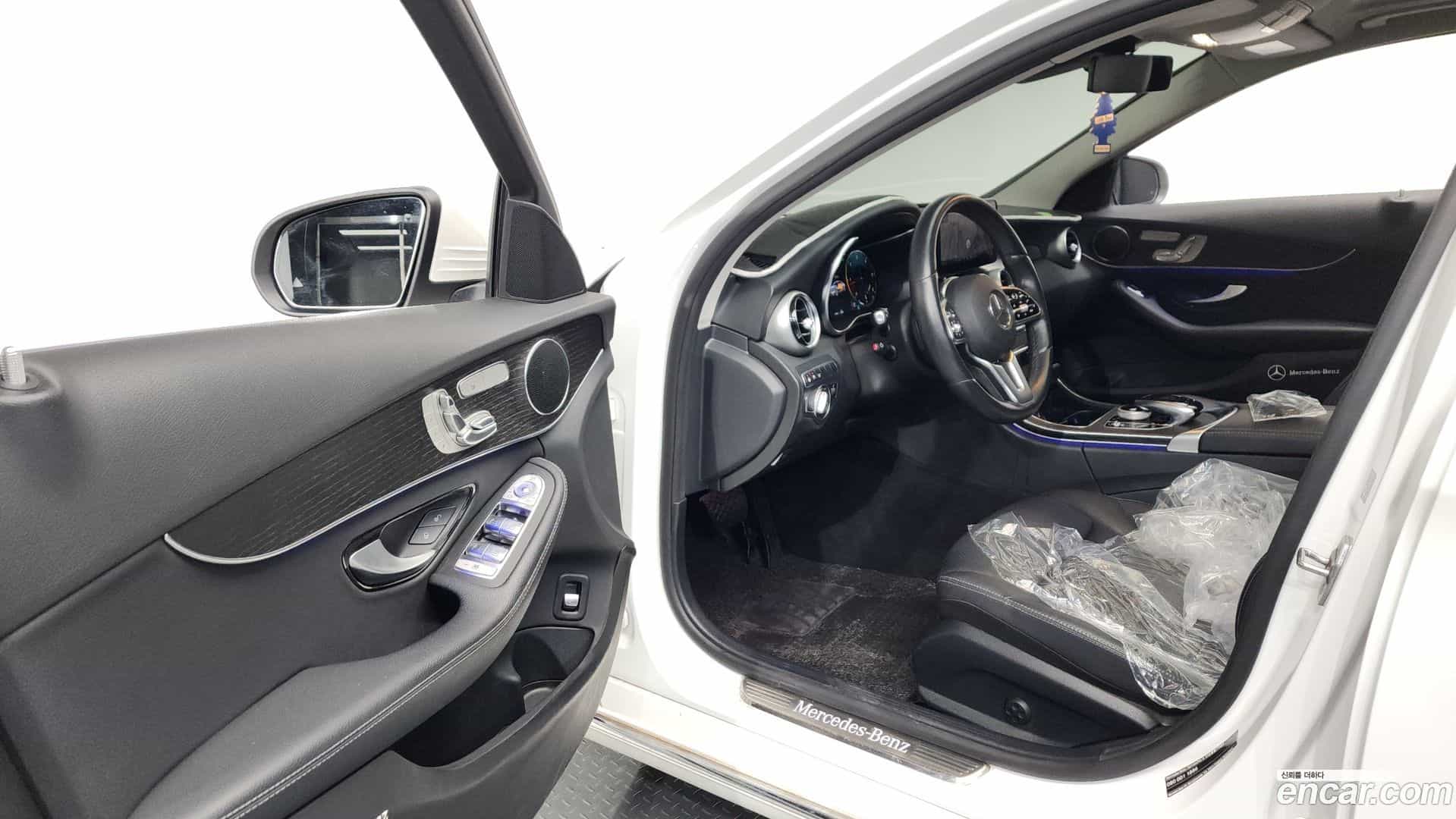 C-Class Mercedes-Benz 2021.5-INNER-010
