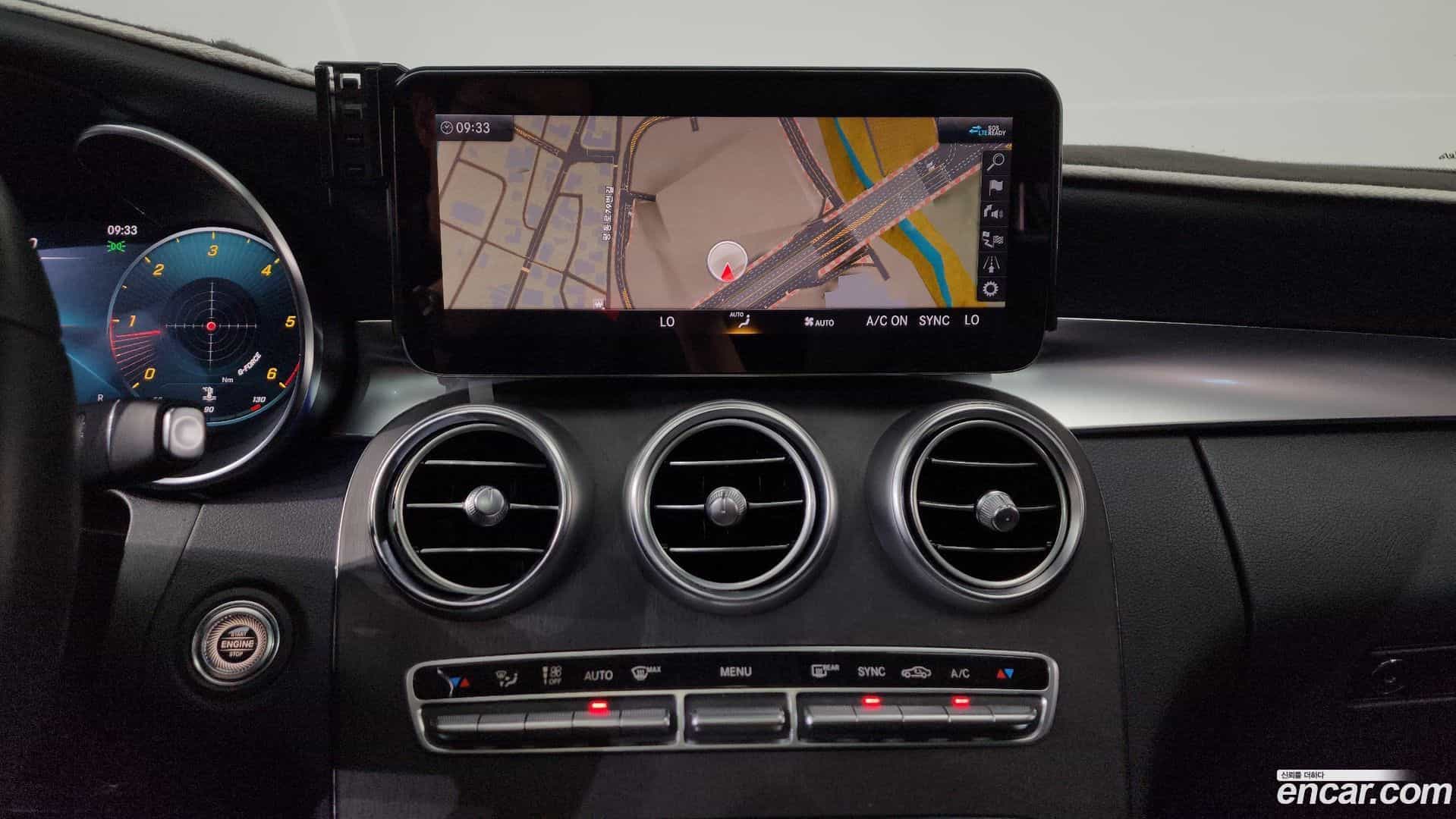 C-Class Mercedes-Benz 2021.5-OPTION-016