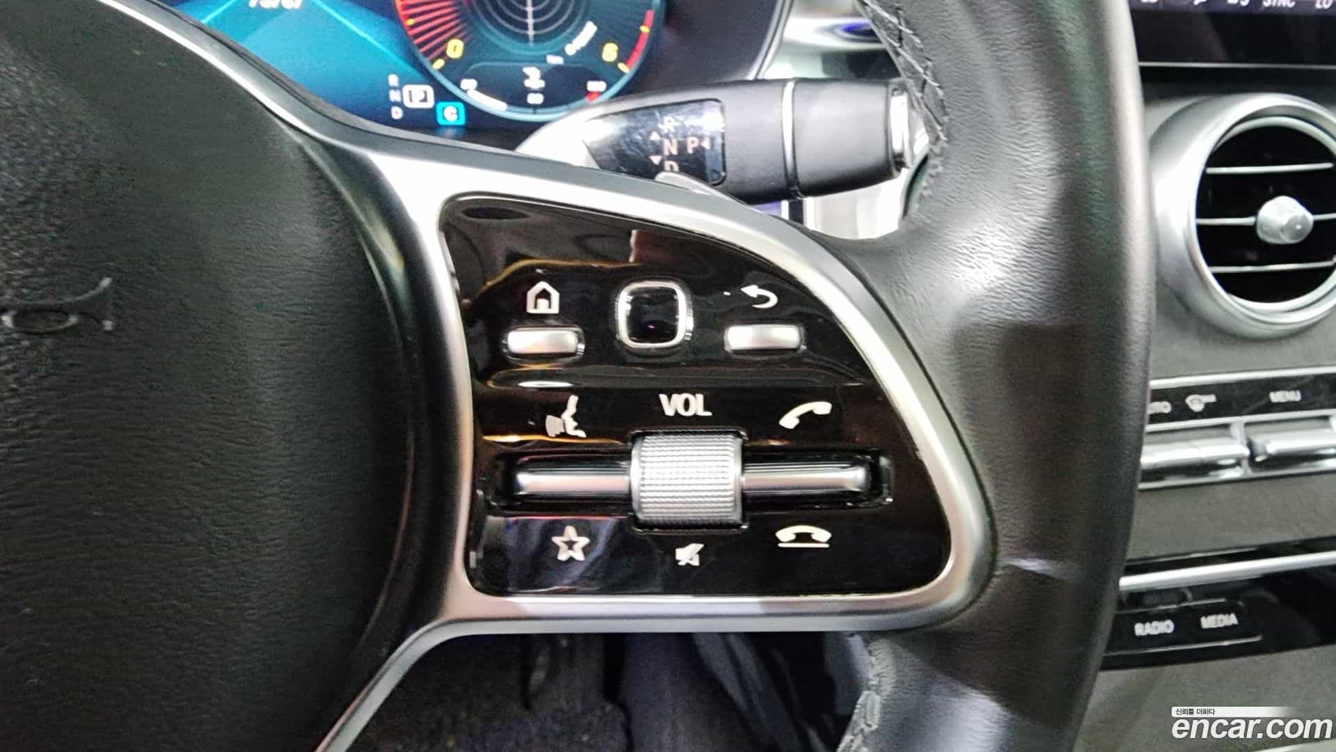 C-Class Mercedes-Benz 2021.5-OPTION-020