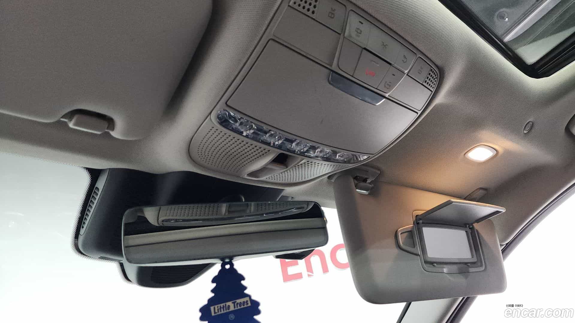 C-Class Mercedes-Benz 2021.5-OPTION-041