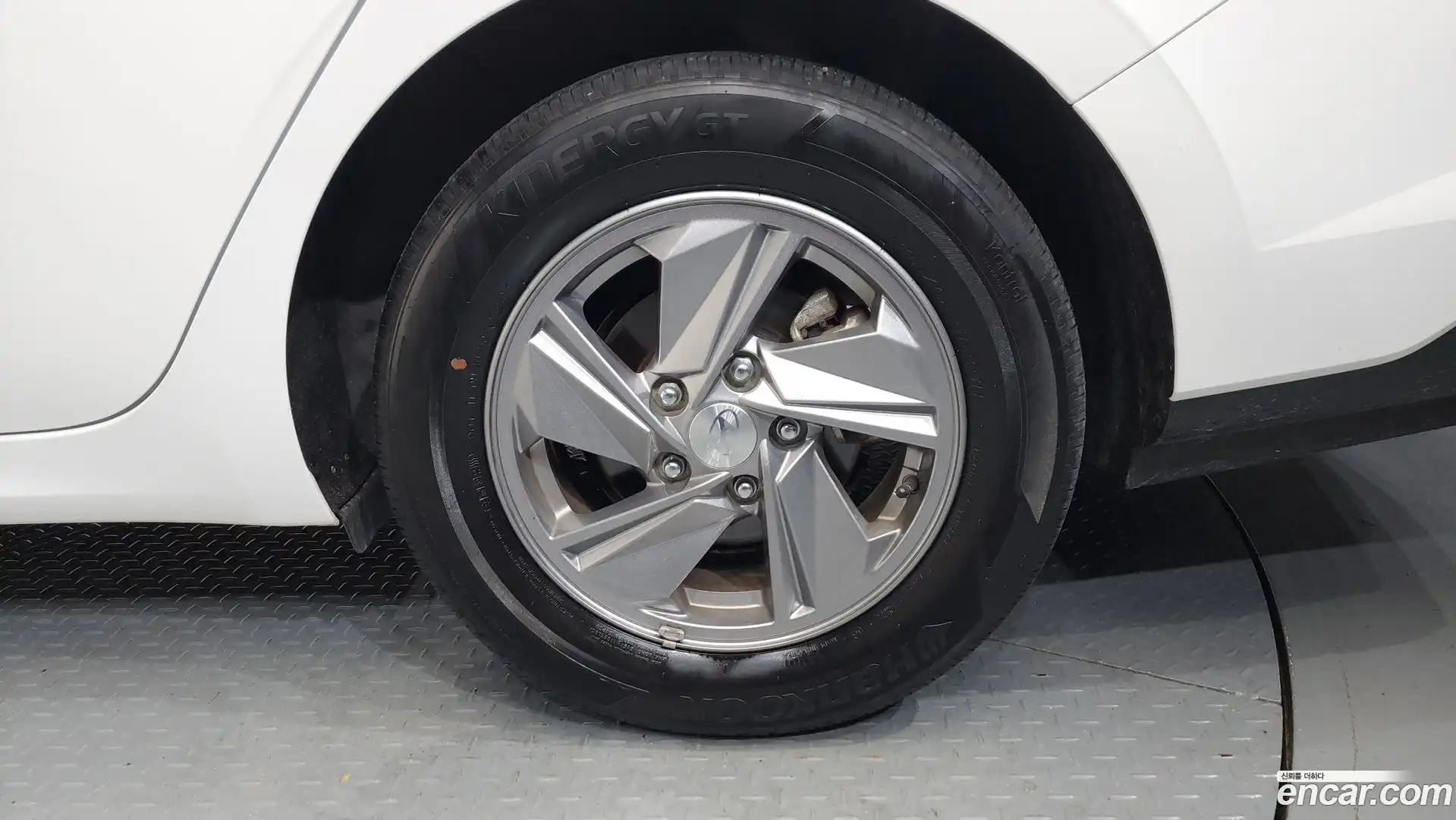 AVANTE Hyundai 2024.6-OUTER-031