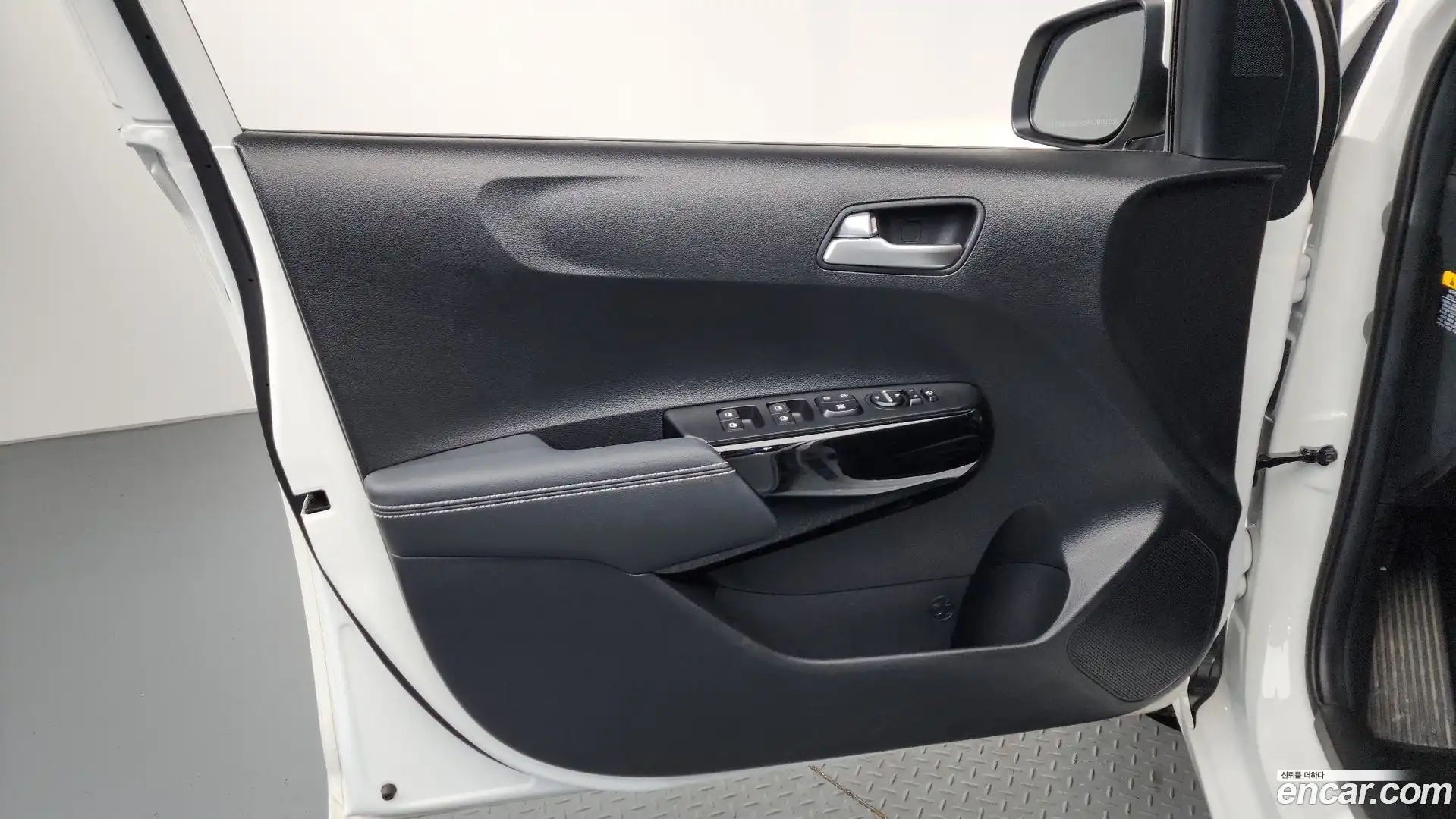 morning Kia 2025.11-INNER-034