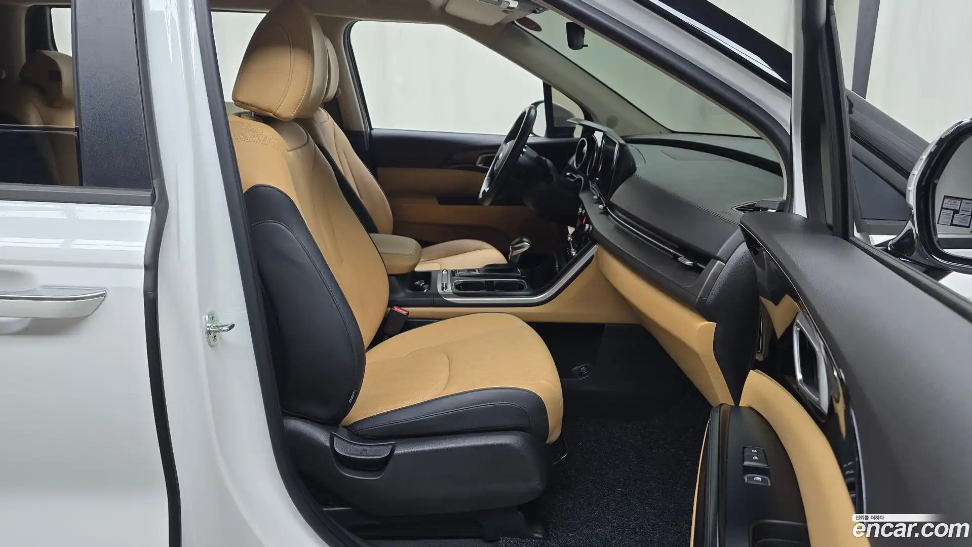 Canival Kia 2021.5-INNER-036