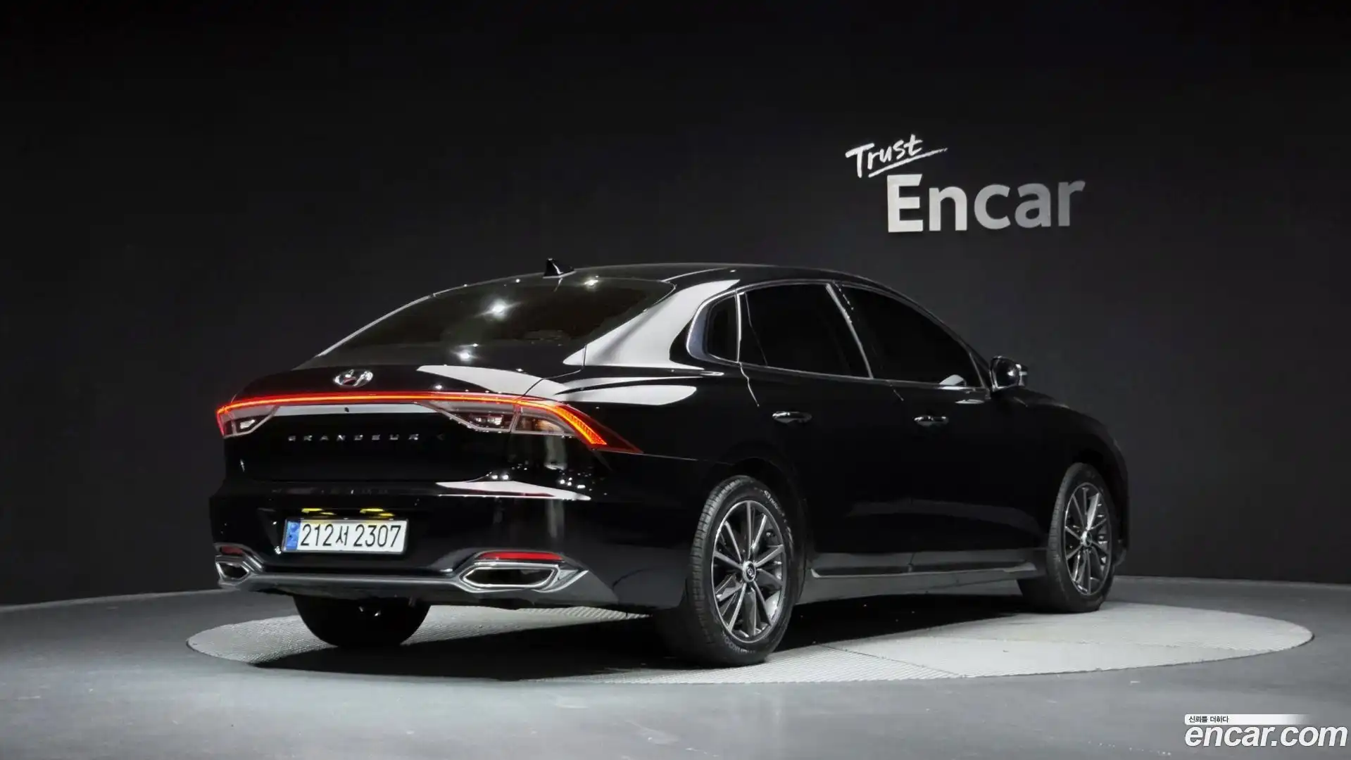 Grandeur Hyundai 2022.4-OUTER-002