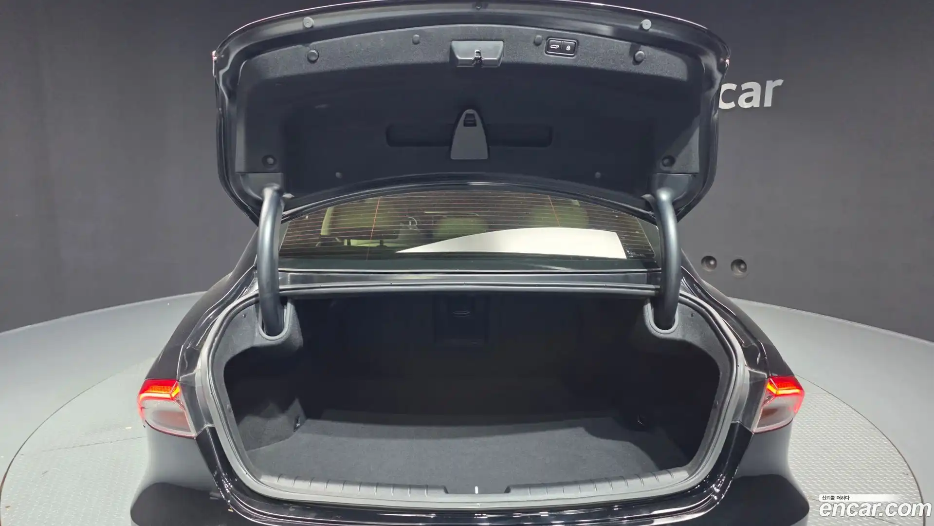 Grandeur Hyundai 2022.4-OPTION-024