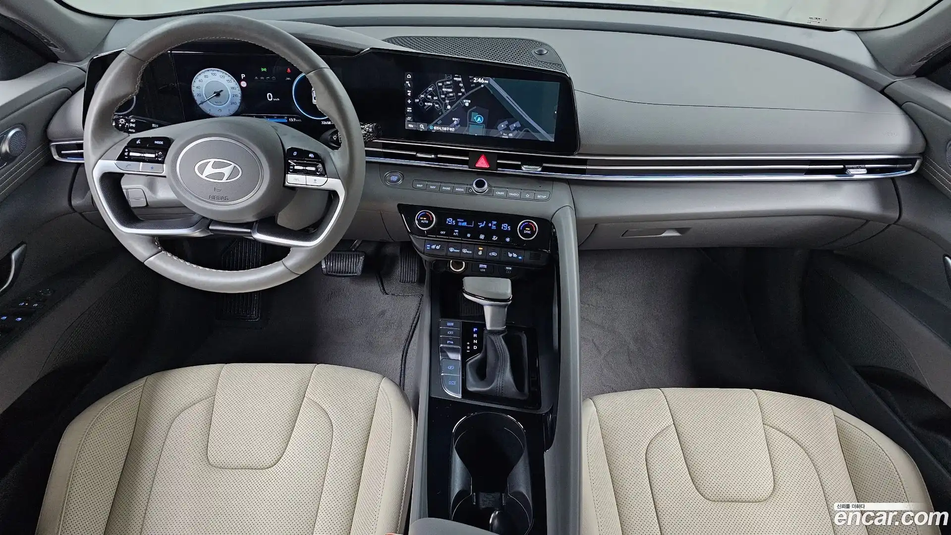 AVANTE Hyundai 2023.11-INNER-007