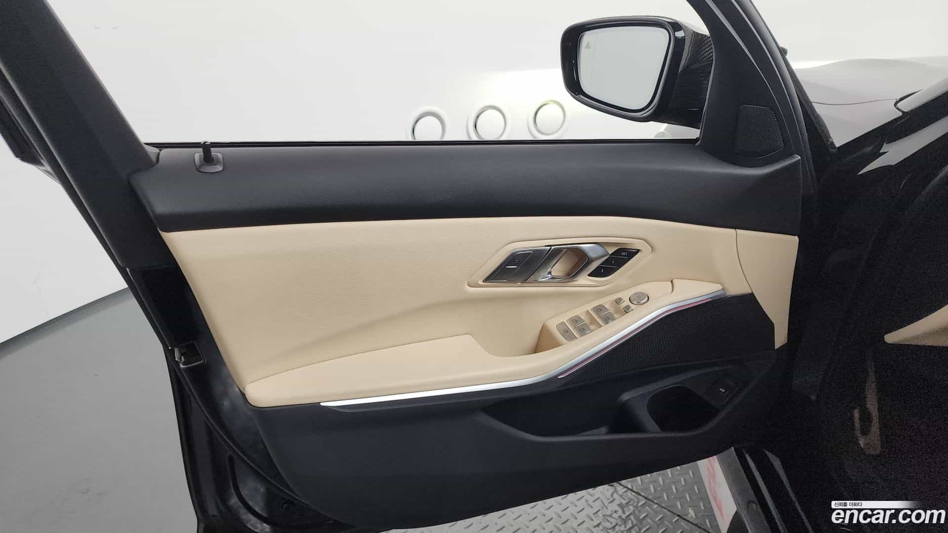 3-Series BMW 2023.7-INNER-034