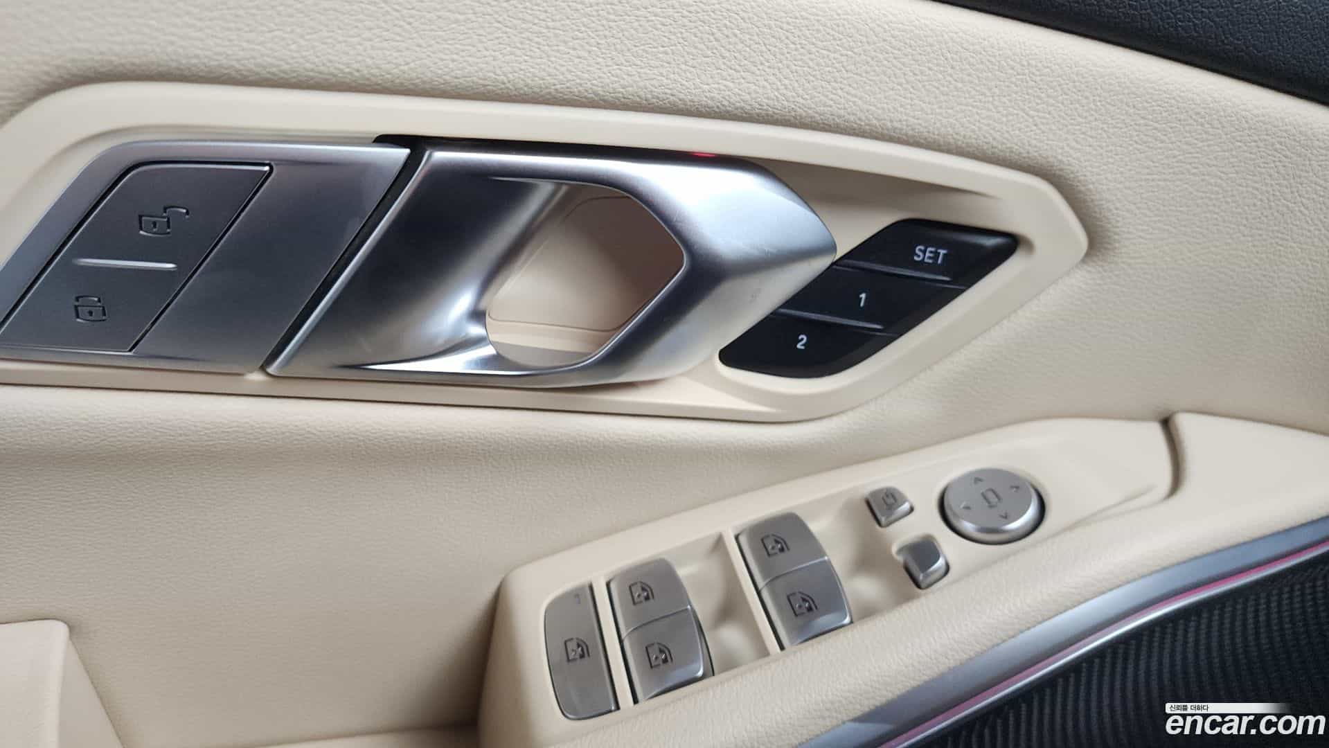 3-Series BMW 2023.7-OPTION-043