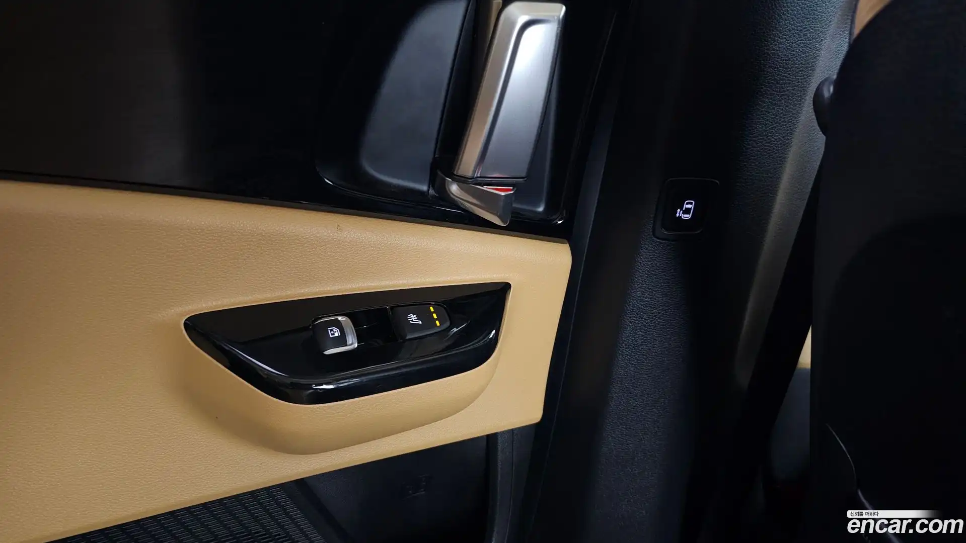 Canival Kia 2022.3-OPTION-023