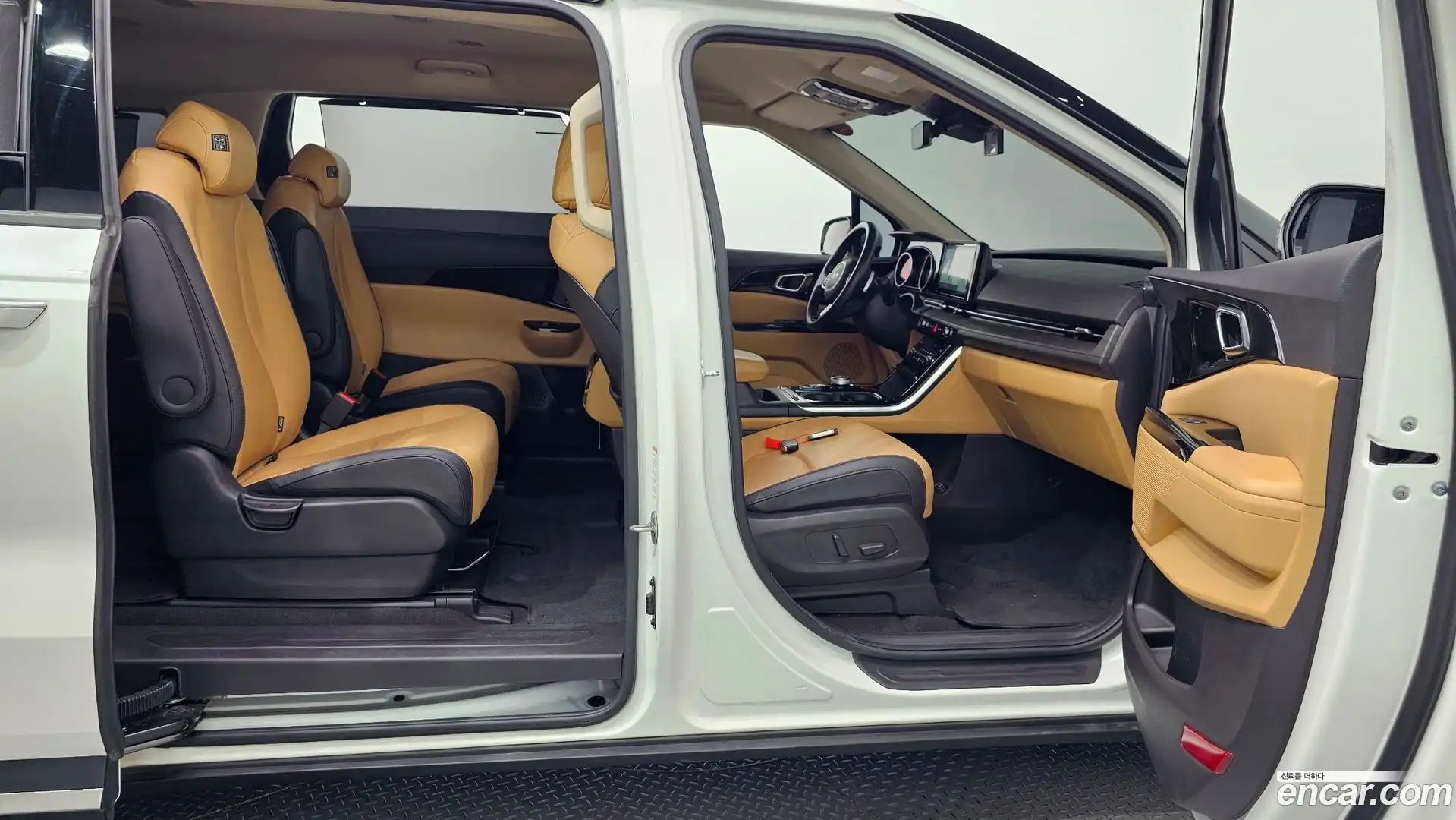 Canival Kia 2022.3-INNER-036
