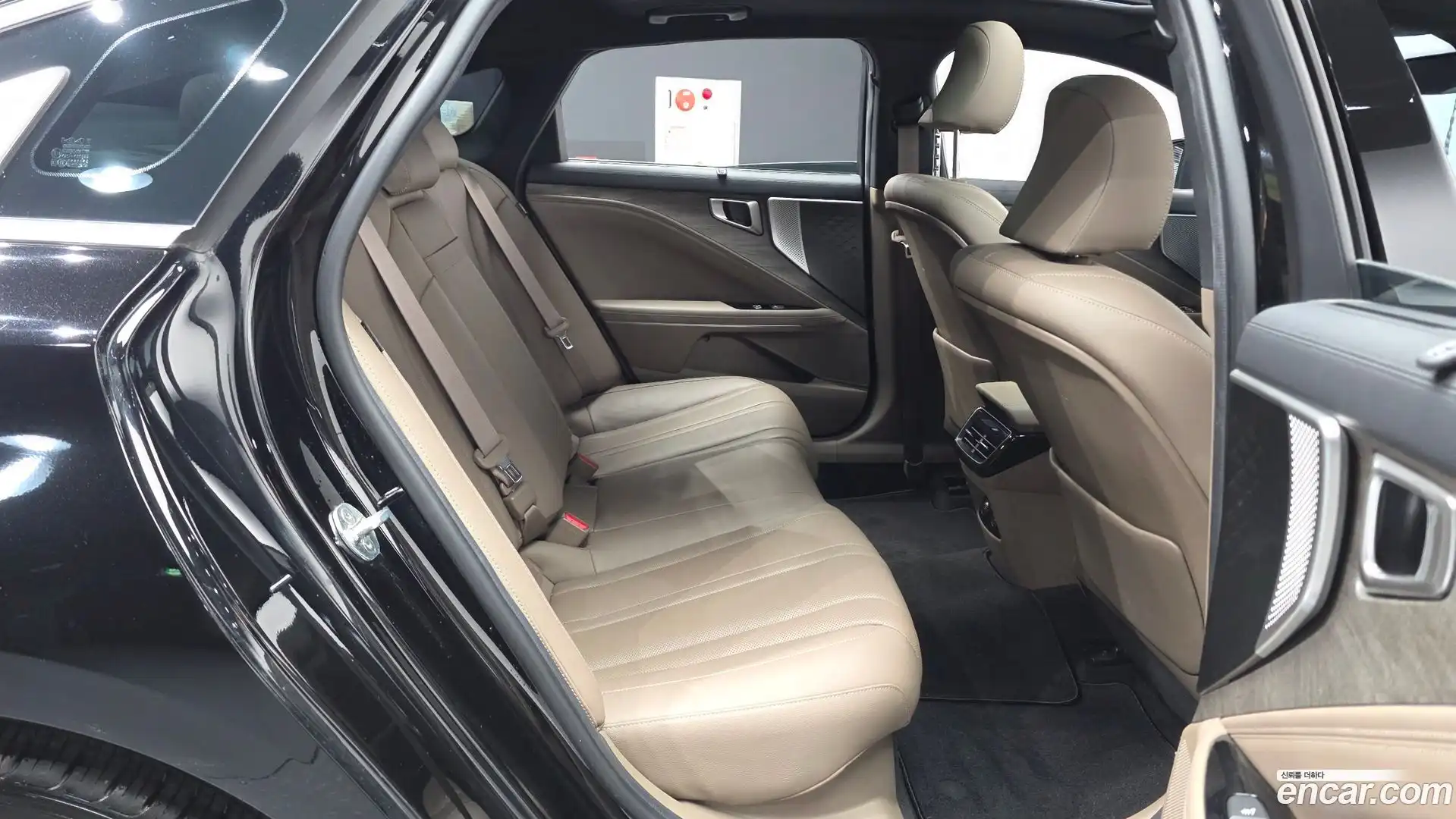 K8 Kia 2021.5-OPTION-016