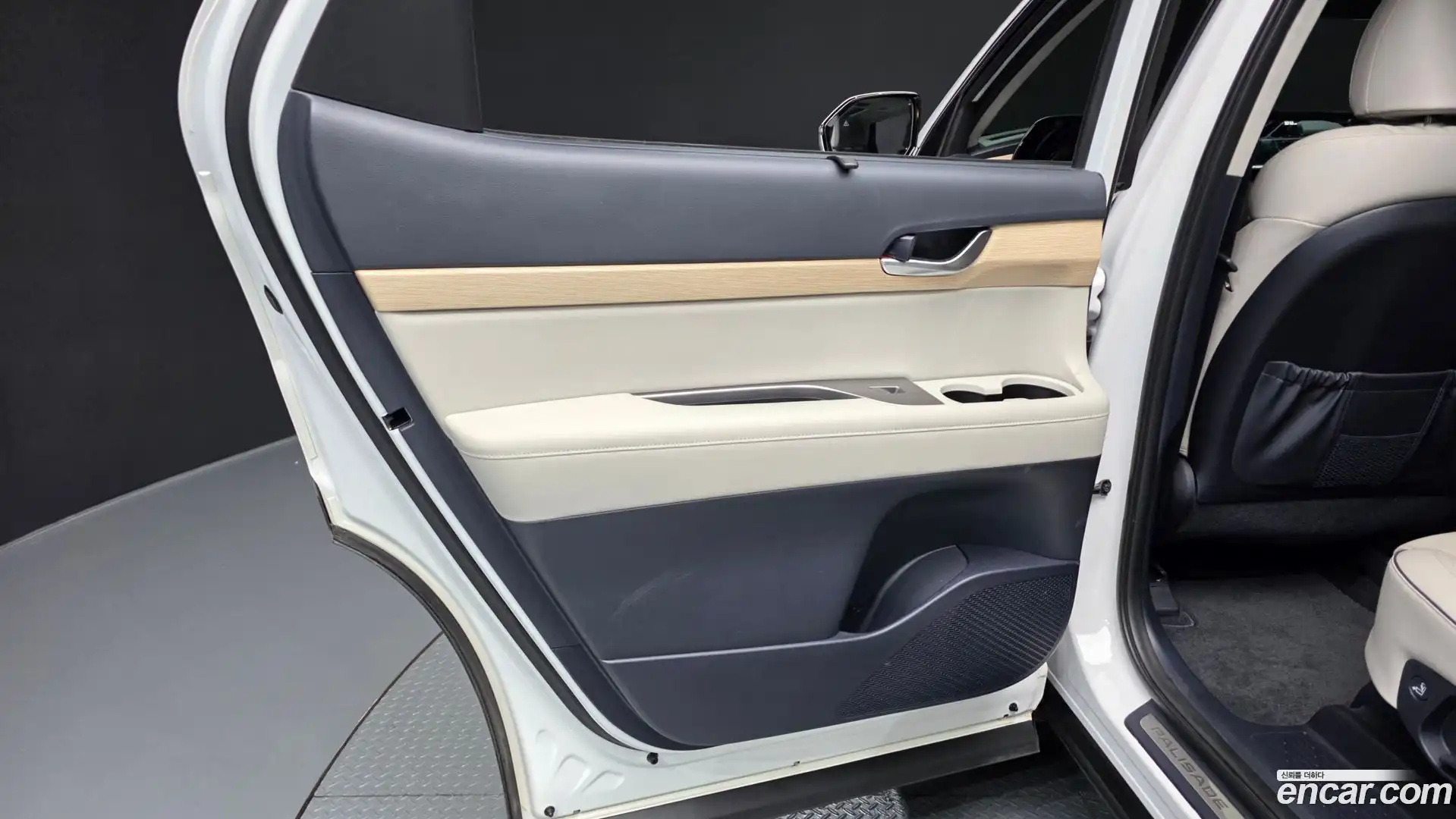 Palisade Hyundai 2022.5-INNER-035