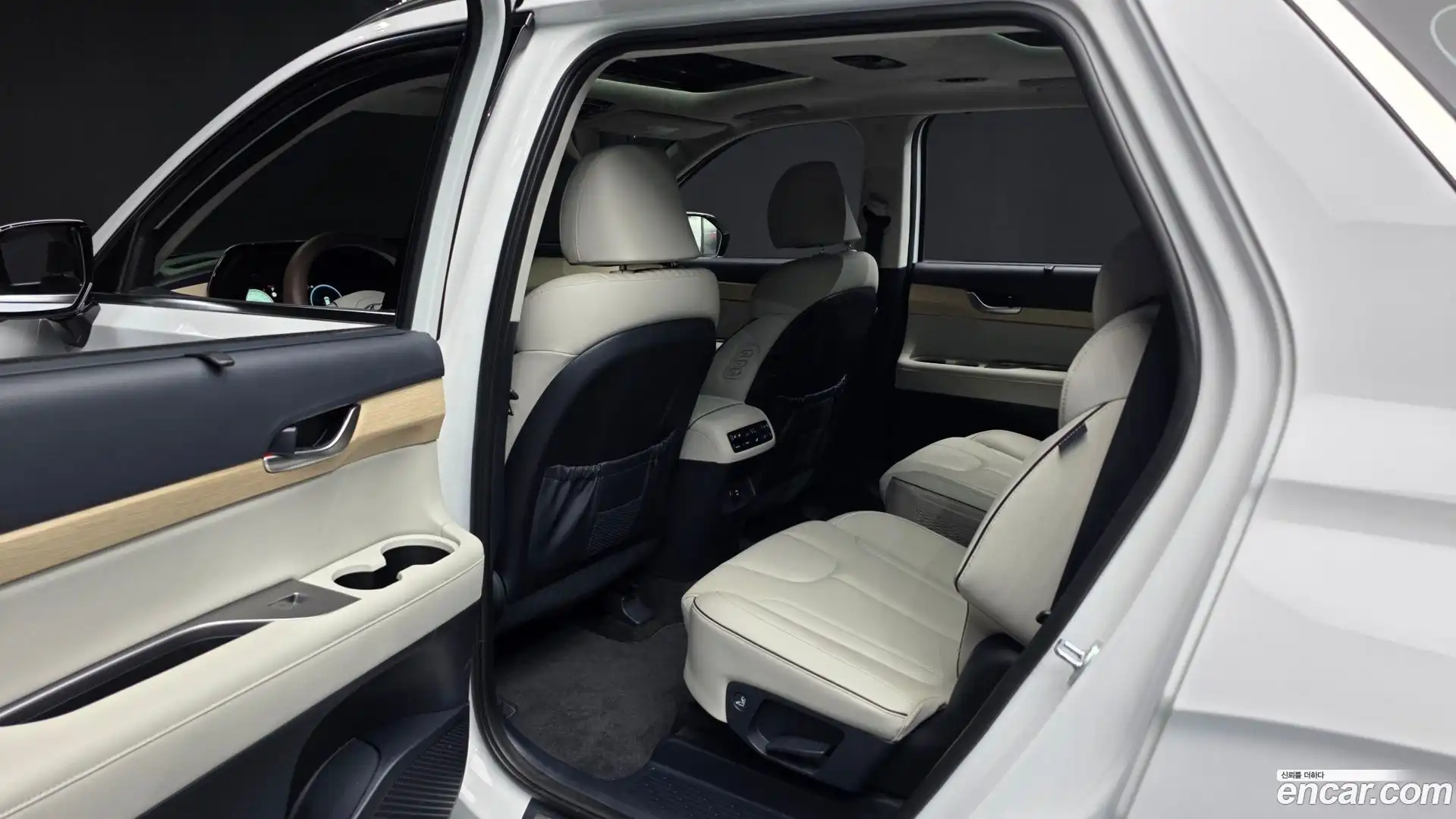 Palisade Hyundai 2022.5-INNER-036