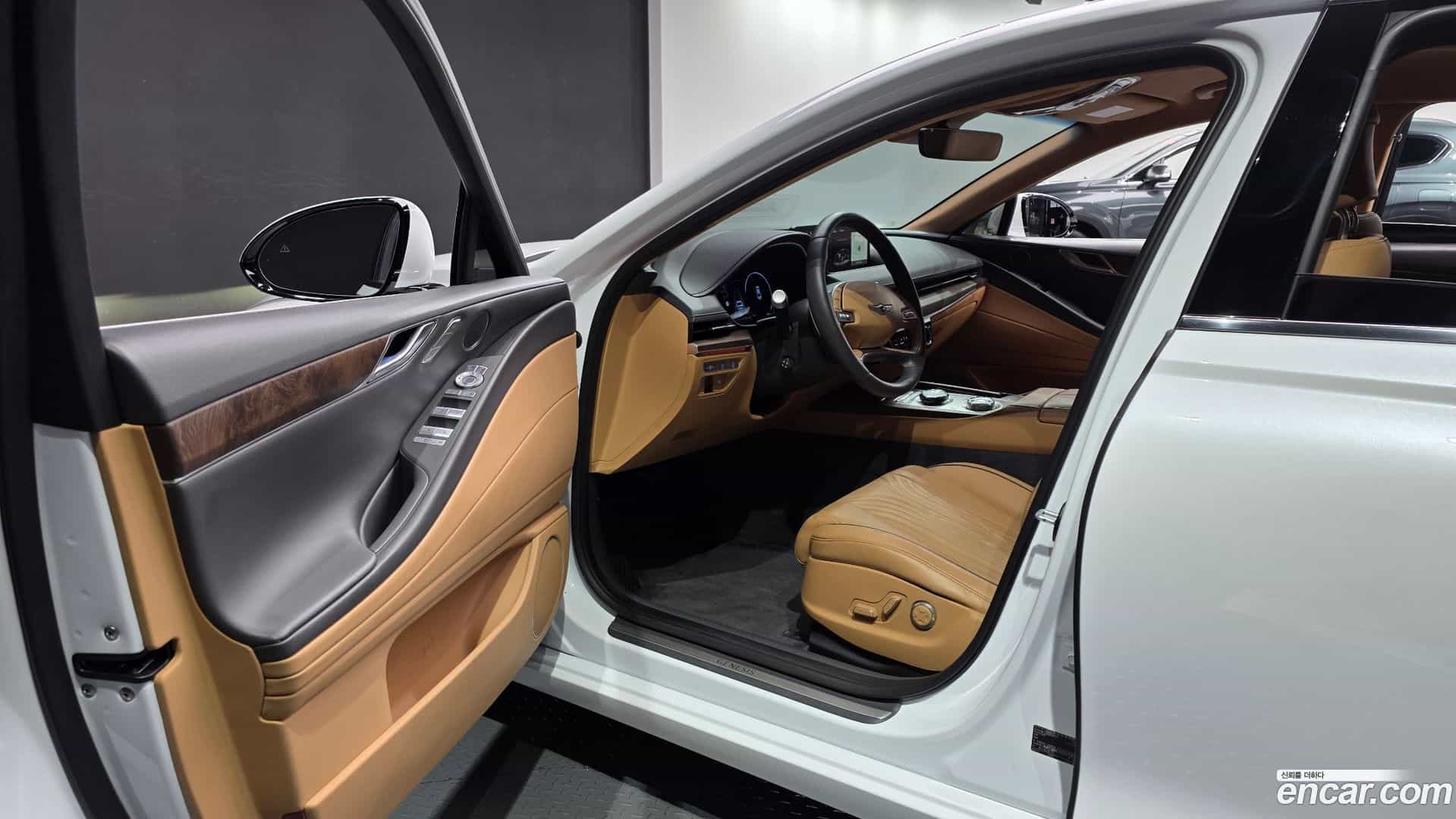 G80 Genesis 2023.5-INNER-010