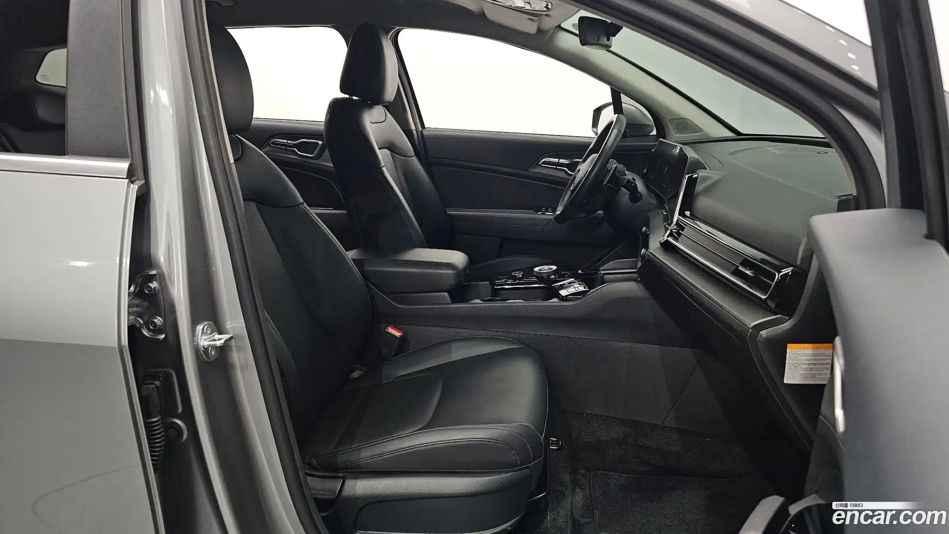 Sportage Kia 2023.2-INNER-010