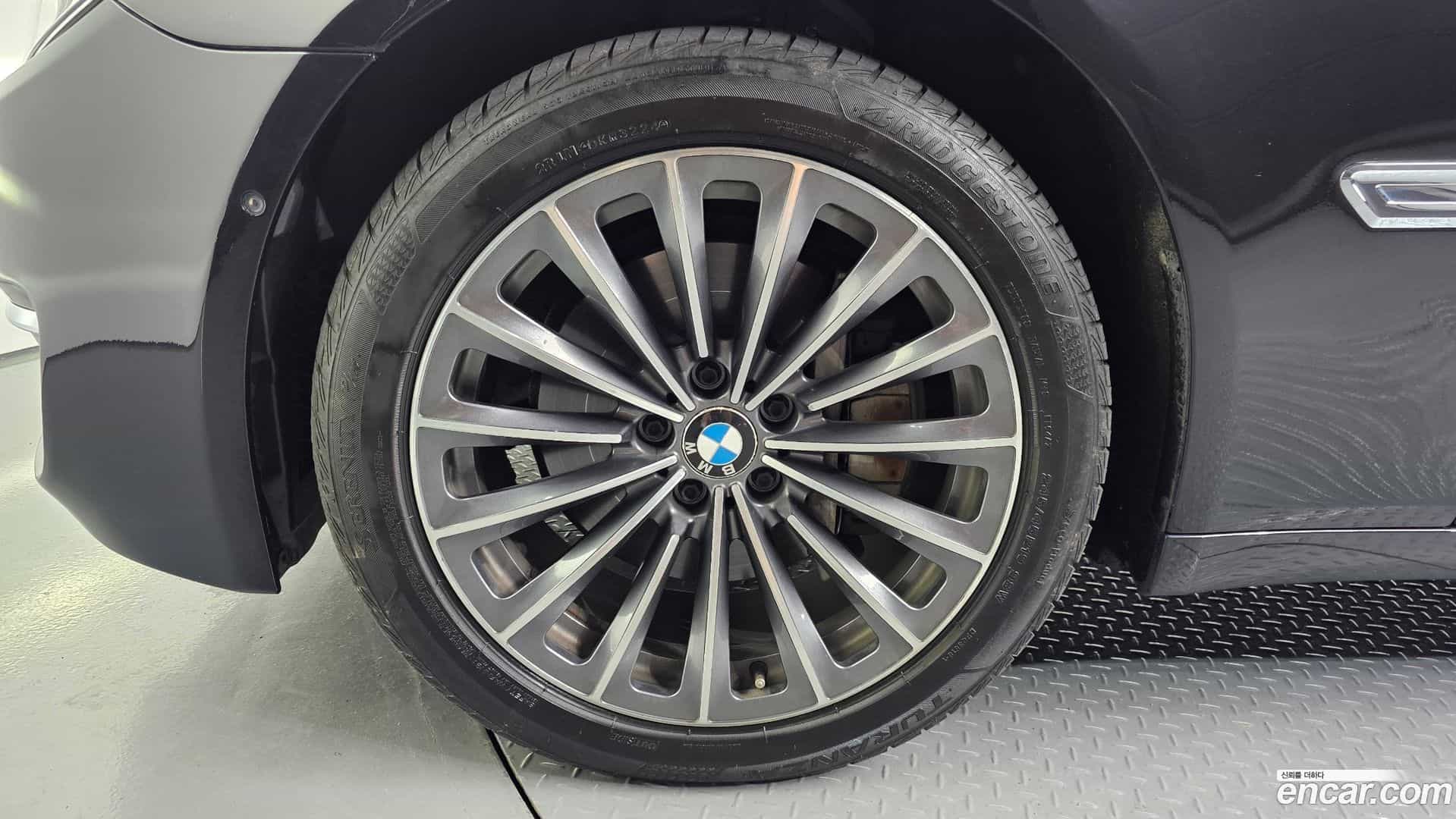 7-Series BMW 2012.11-OUTER-005