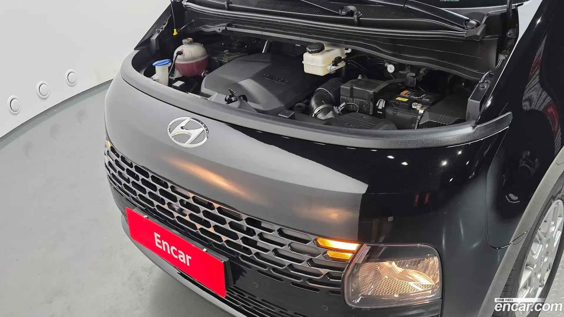 Staria Hyundai 2023.2-OUTER-006