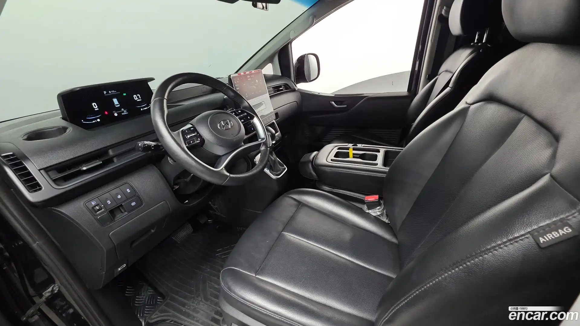 Staria Hyundai 2023.2-INNER-007