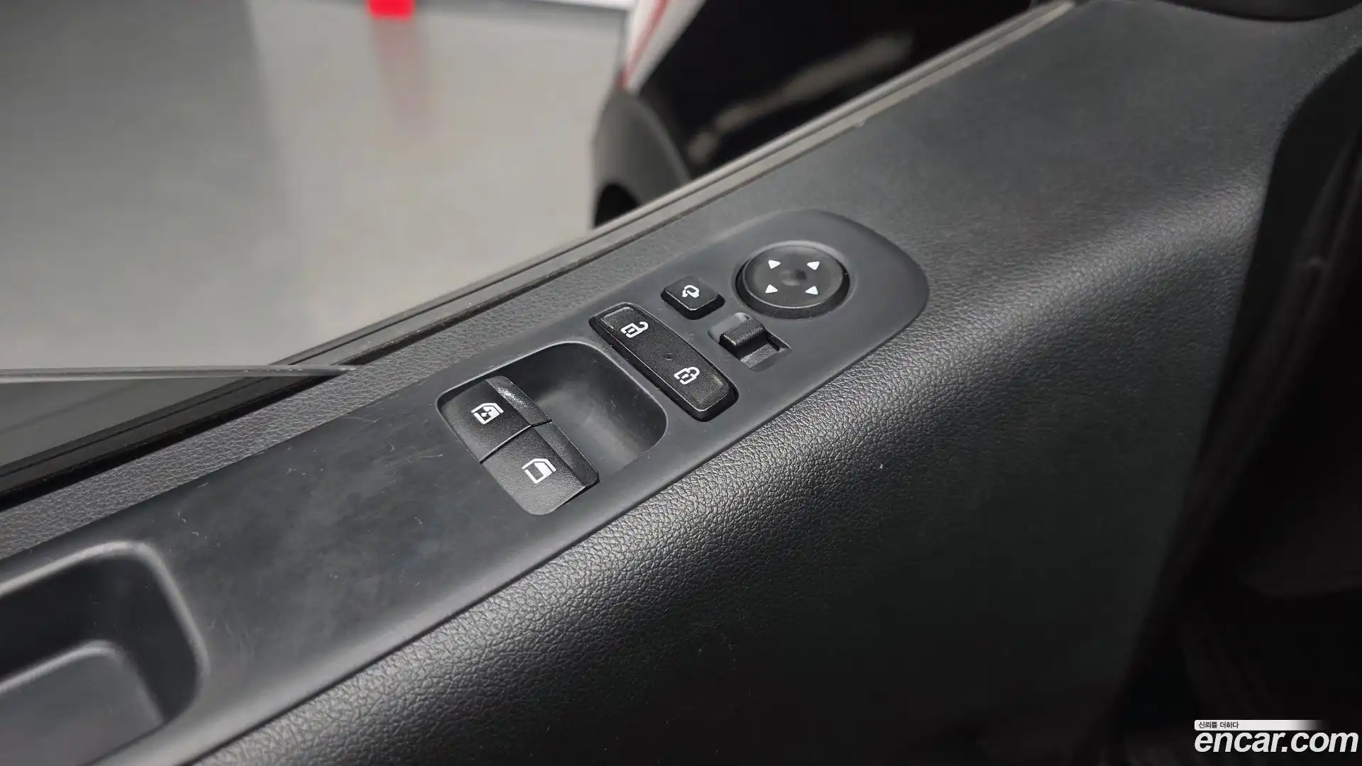 Staria Hyundai 2023.2-OPTION-041